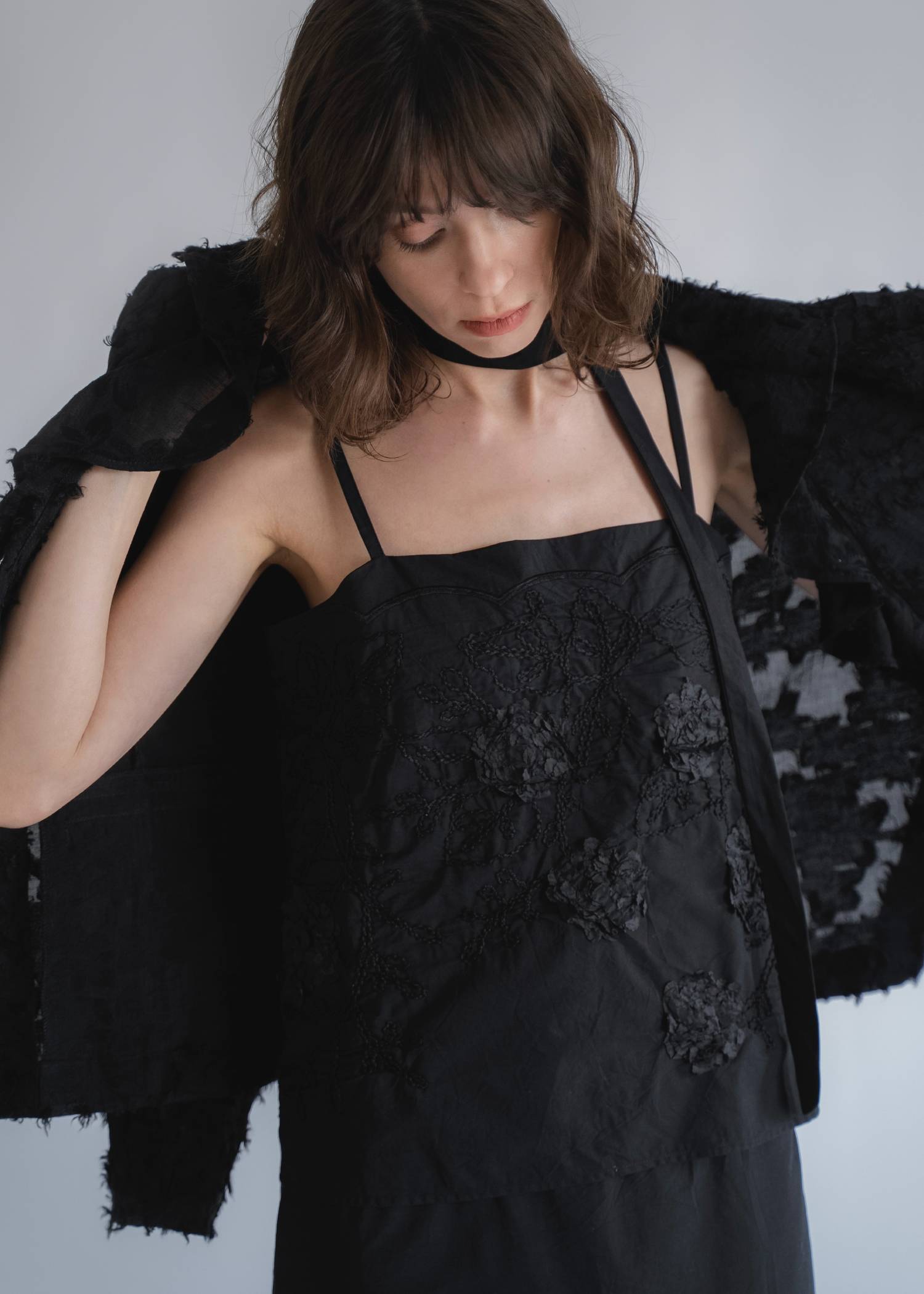 flower cord embroidery layered cami OP