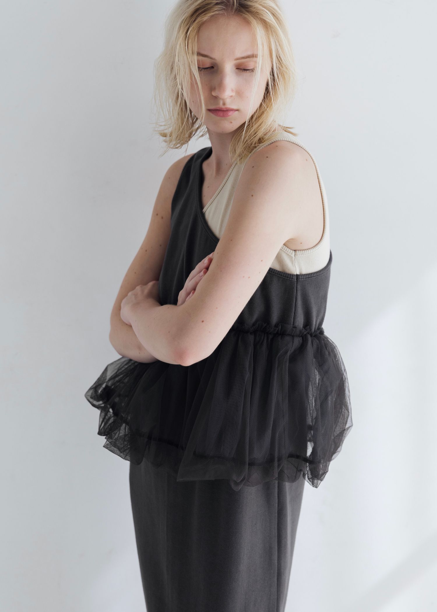 tulle peplum docking rib OP