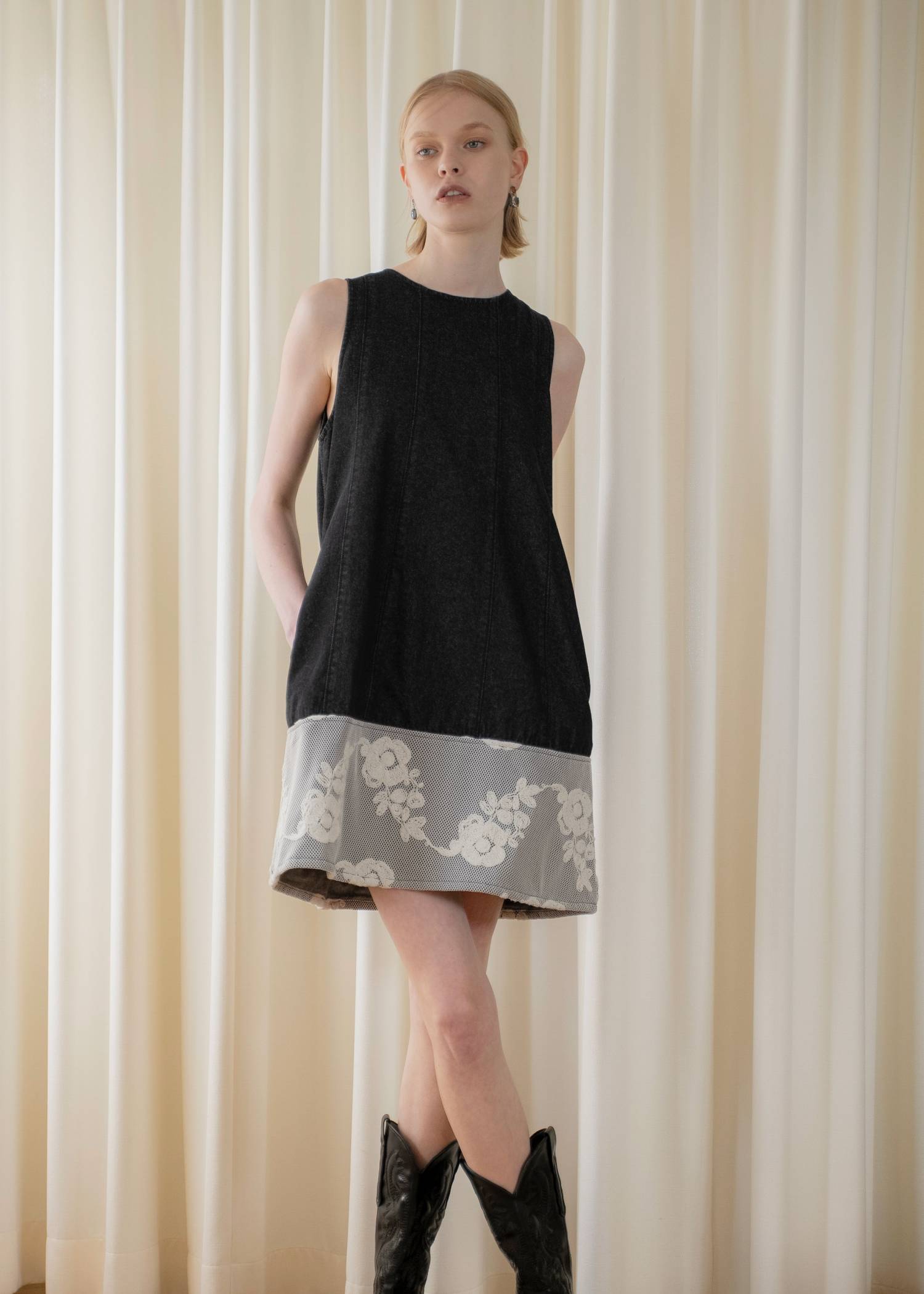denim panel a line lace hem no sleeve OP