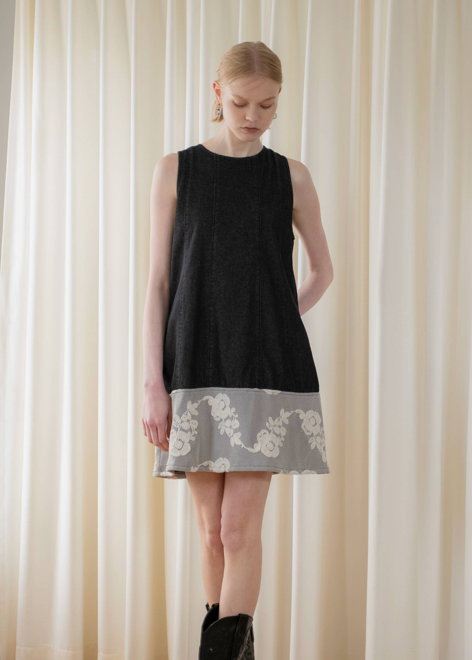 denim panel a line lace hem no sleeve OP