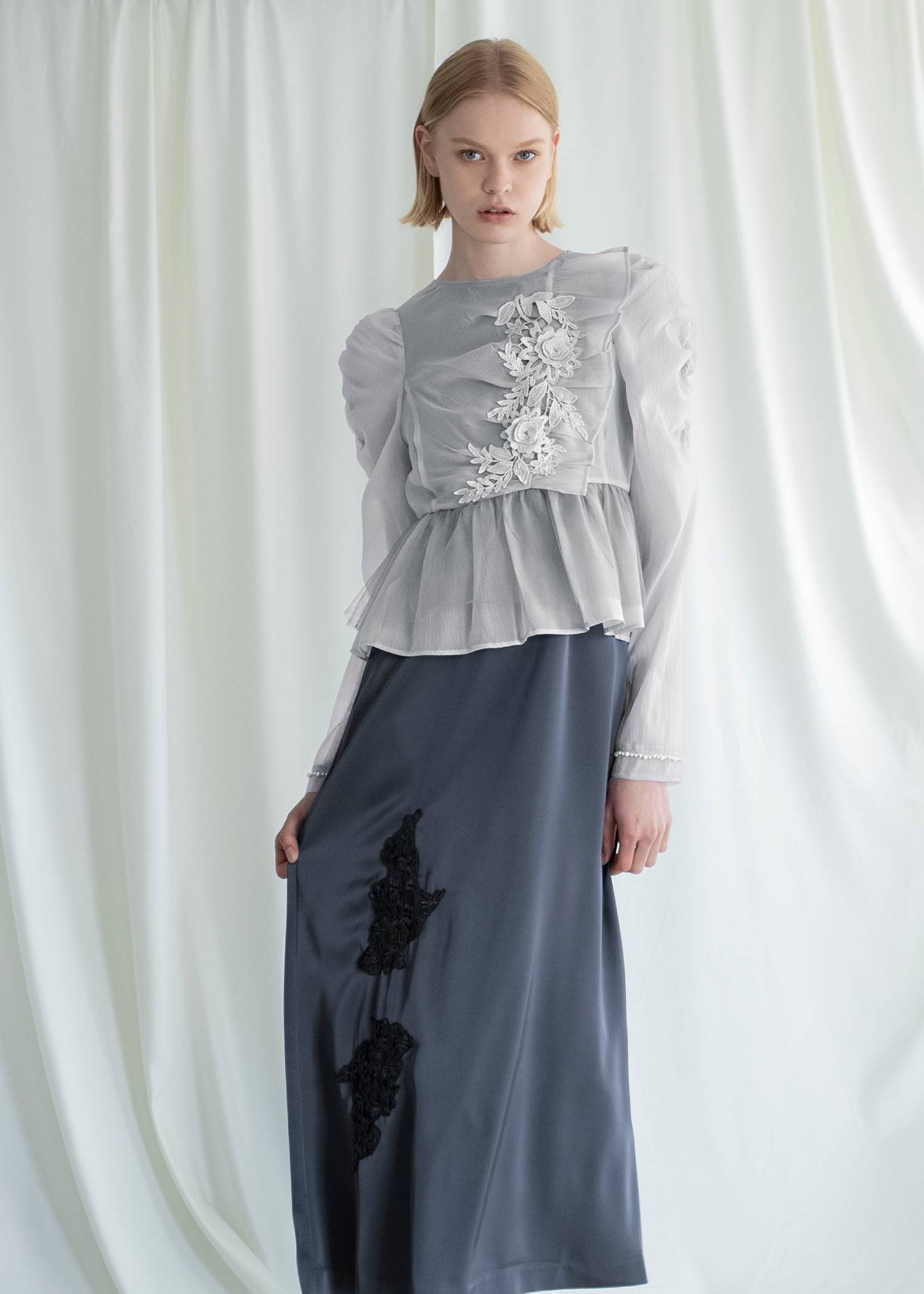 sheer peplum layered gather OP