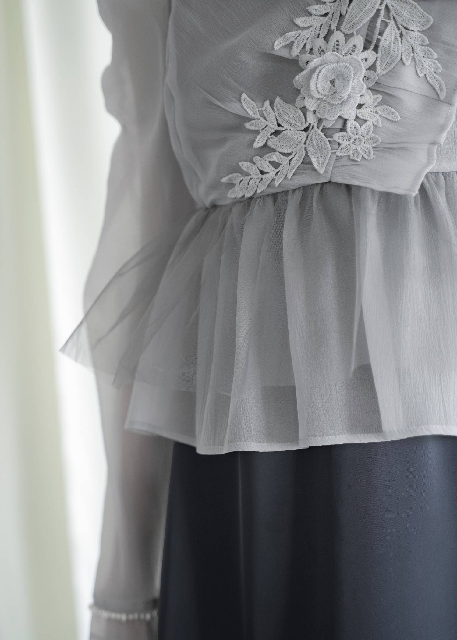 sheer peplum layered gather OP