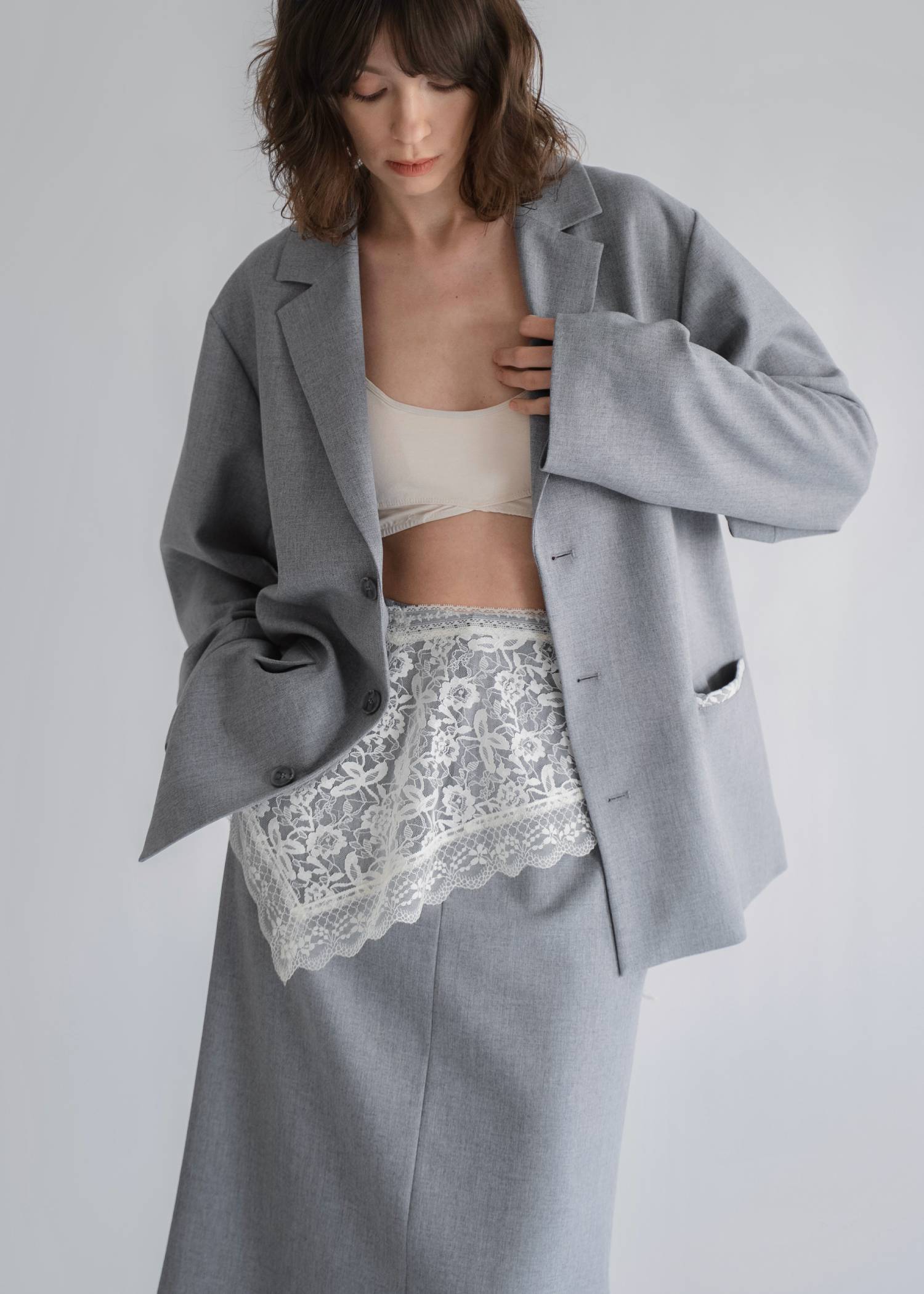 arrangement lace shawl oversize JK