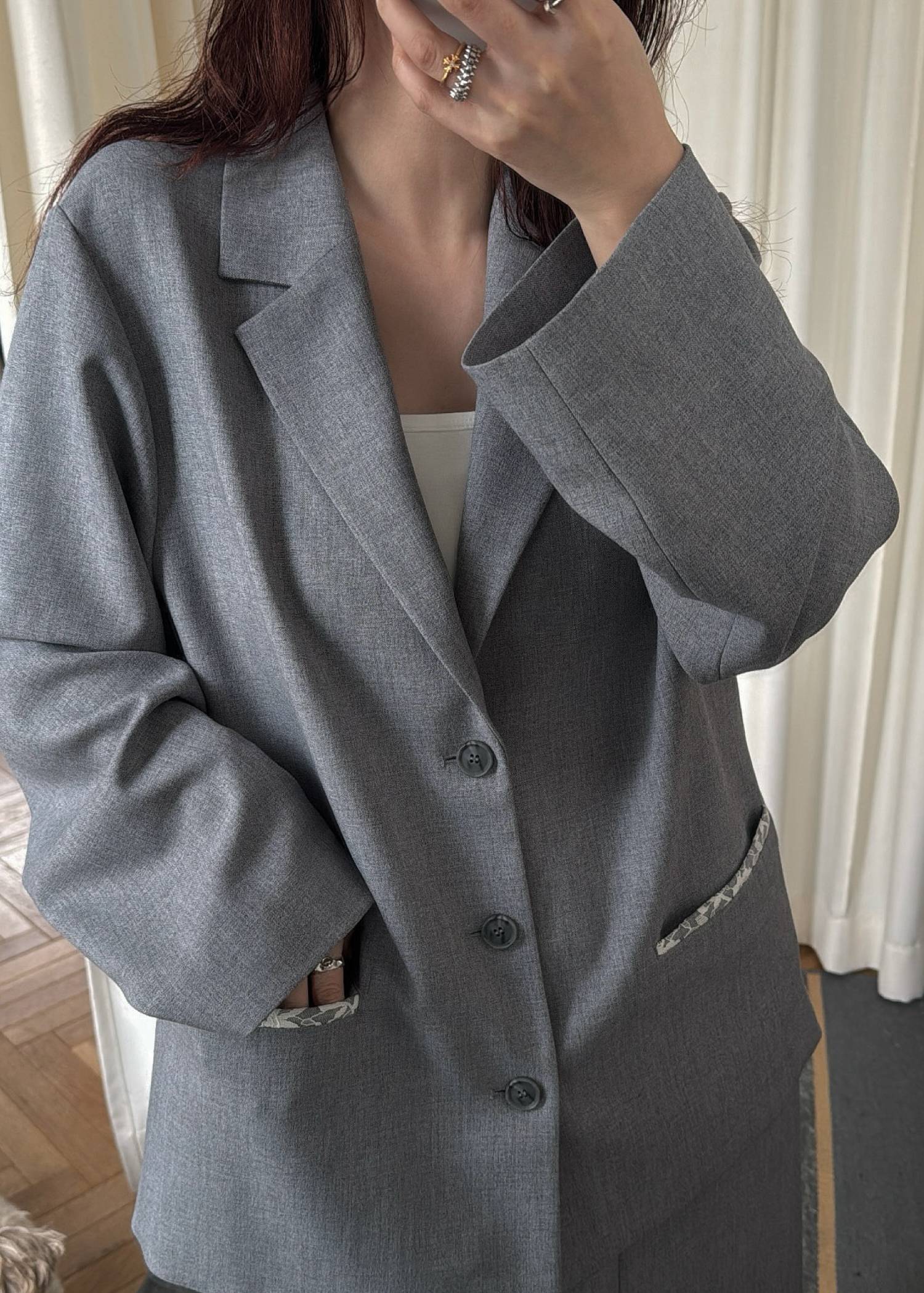 arrangement lace shawl oversize JK