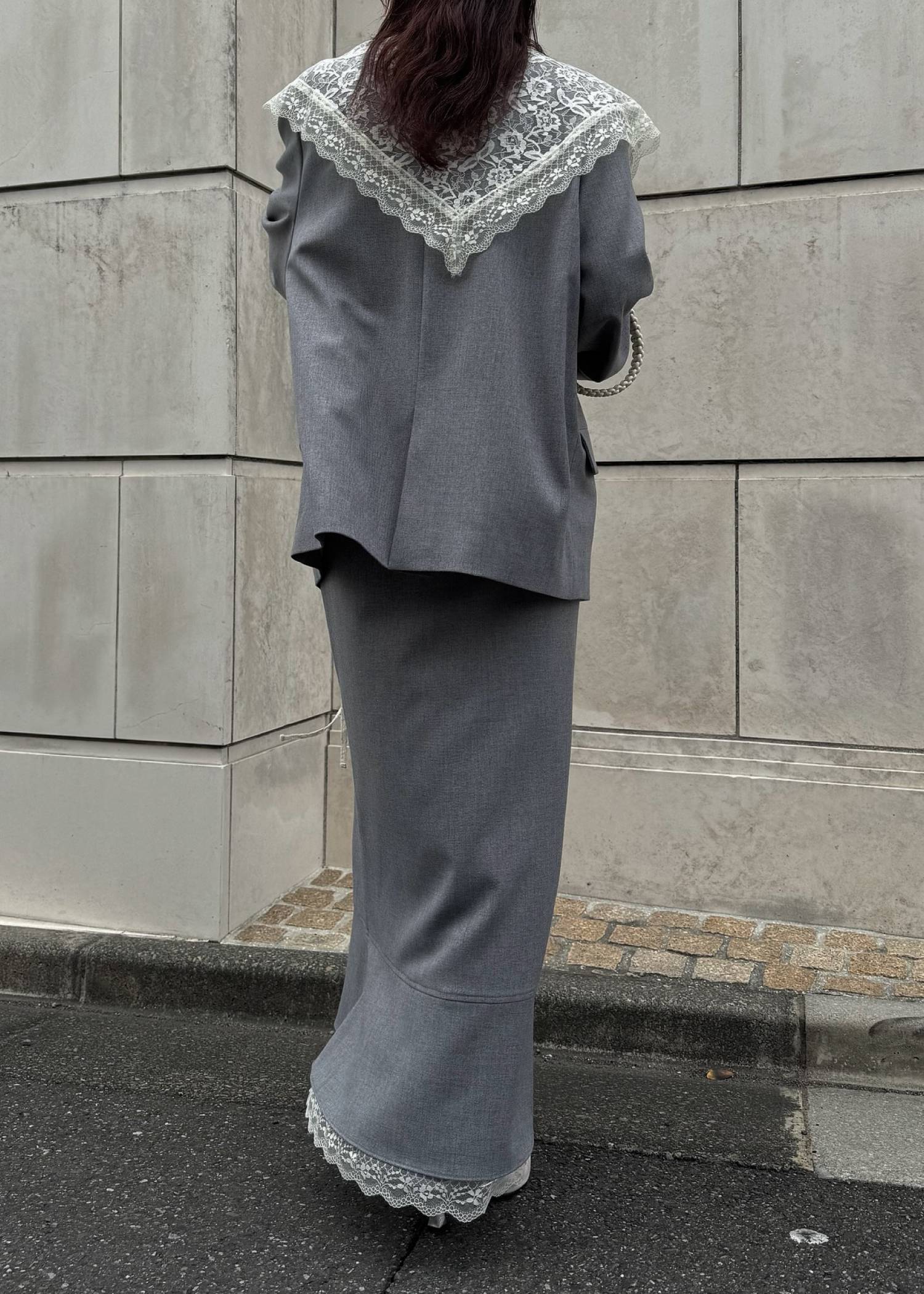 arrangement lace shawl oversize JK