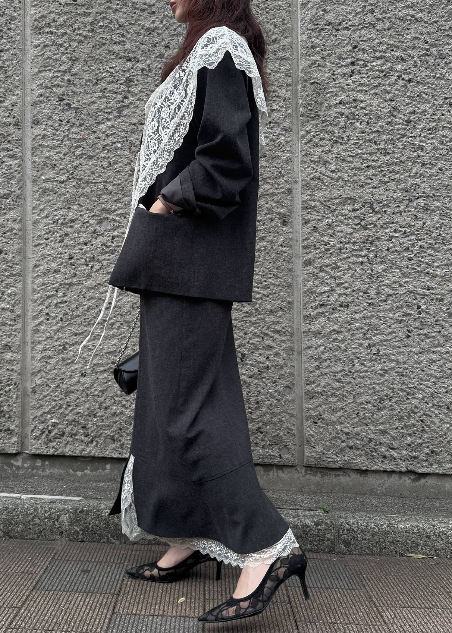 arrangement lace shawl oversize JK