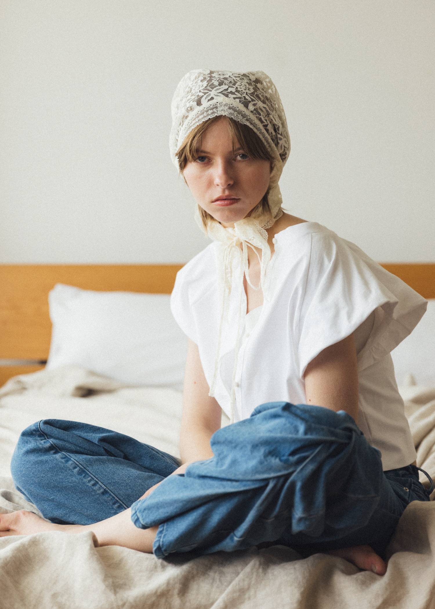 arrangement lace shawl oversize JK