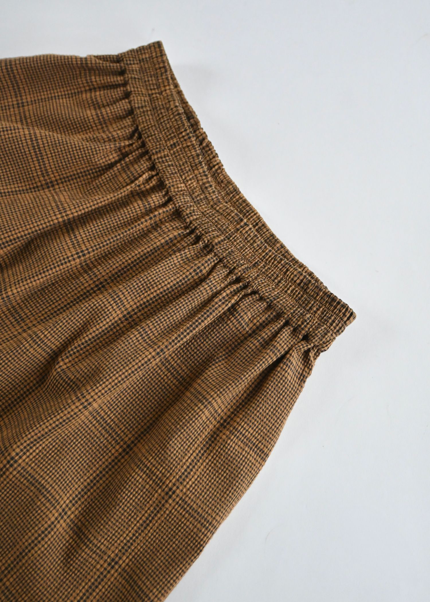 volume wide shirring check PT