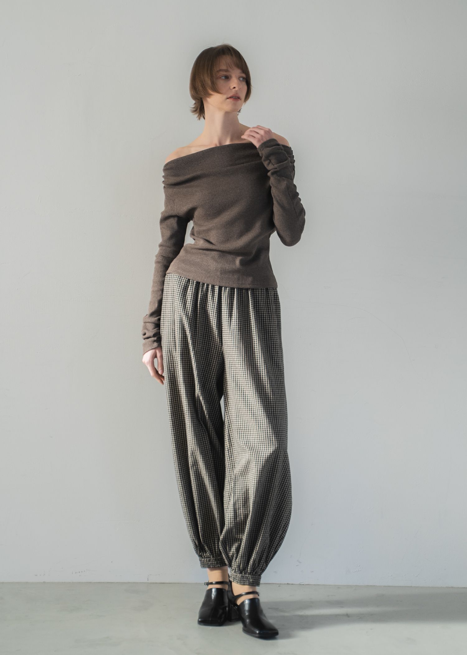 volume wide shirring check PT