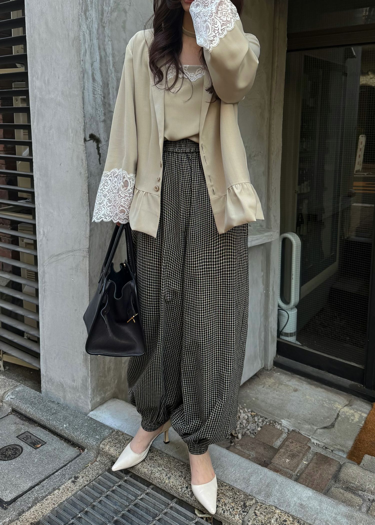 volume wide shirring check PT