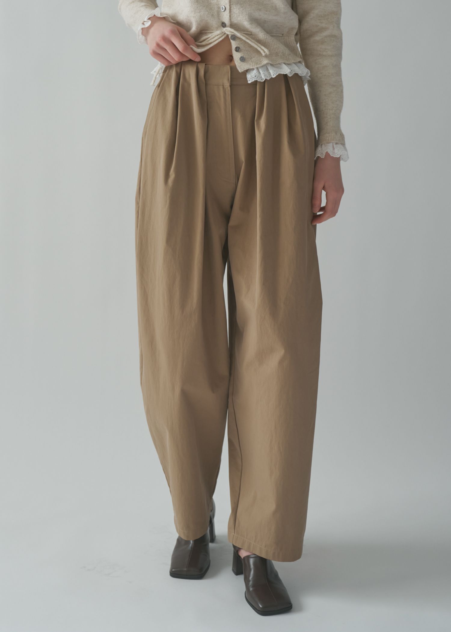 thick belt loop tuck wide PT