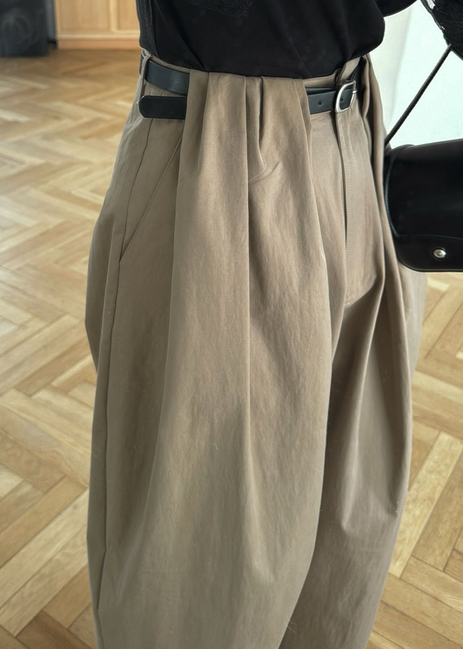 thick belt loop tuck wide PT