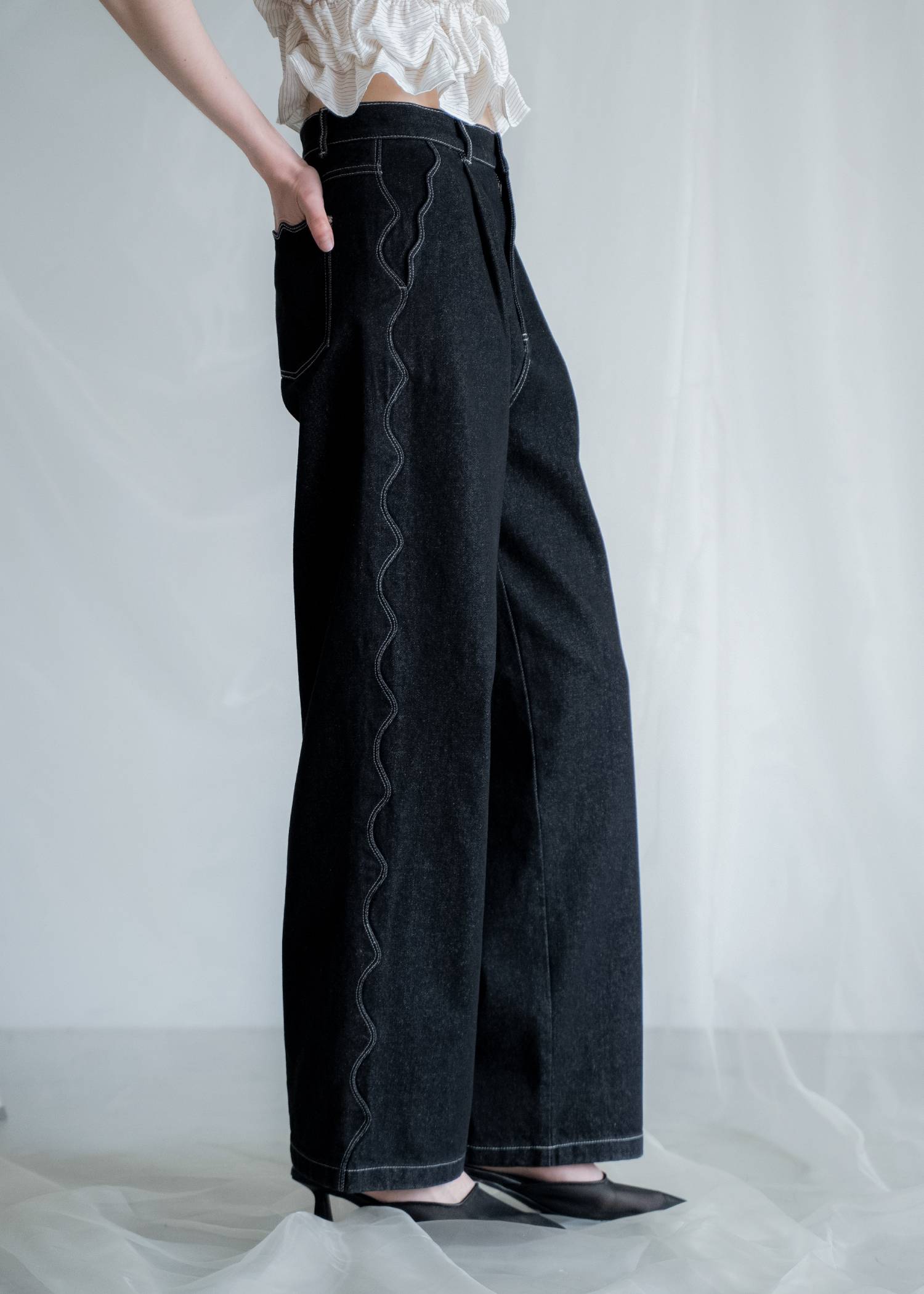 scalloped detail denim PT