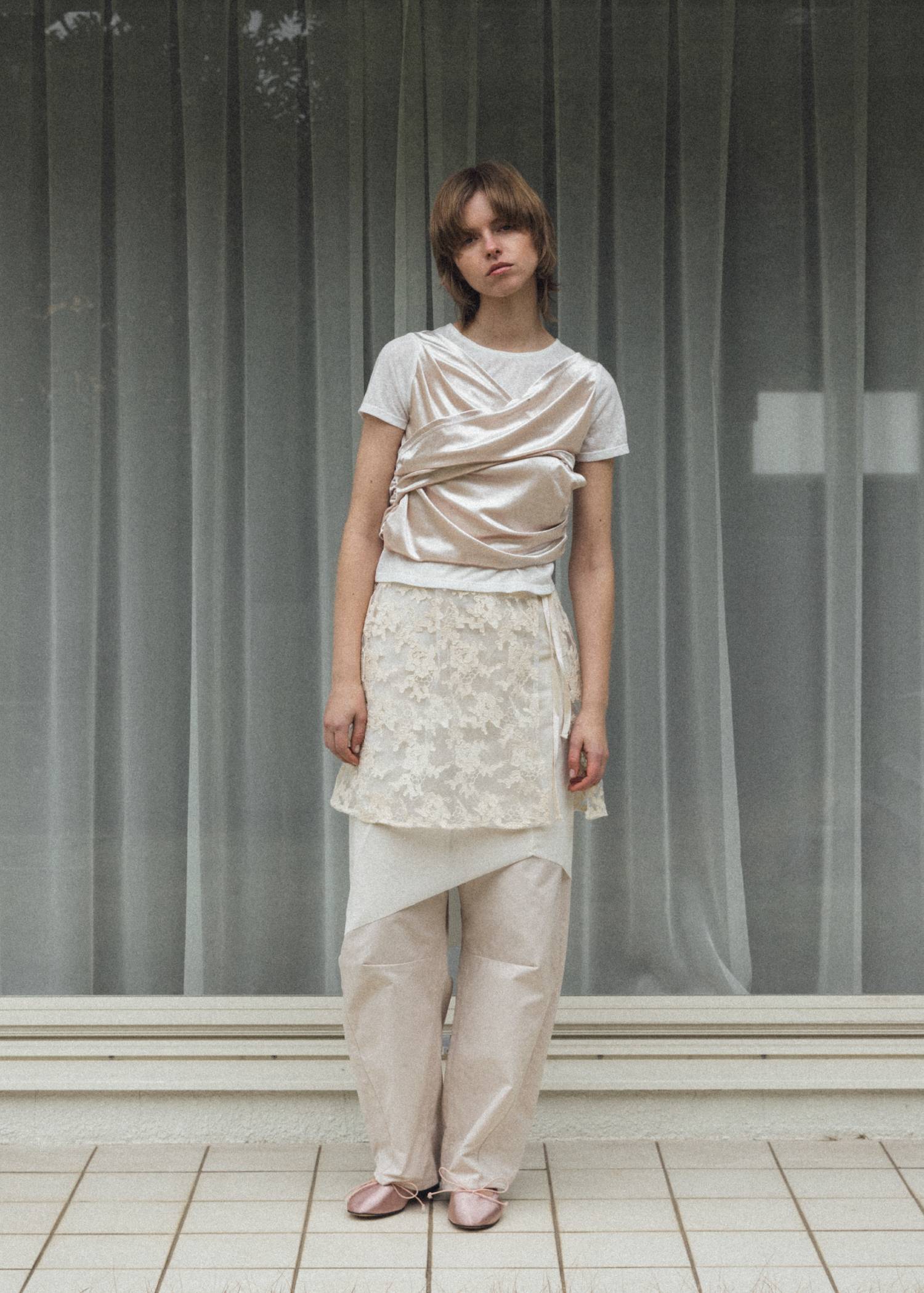 removable lace darts curve silhouette chino PT