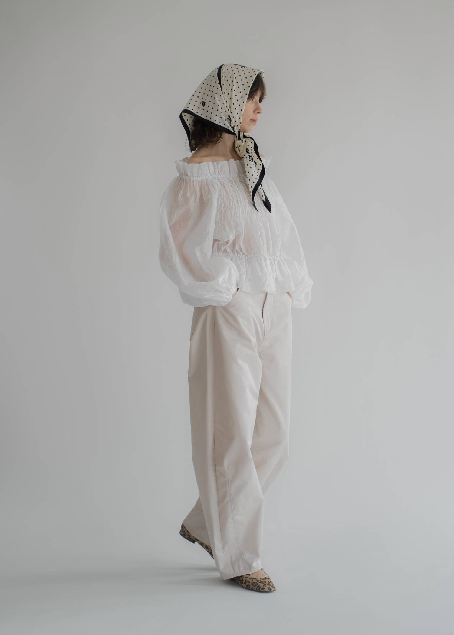 removable lace darts curve silhouette chino PT