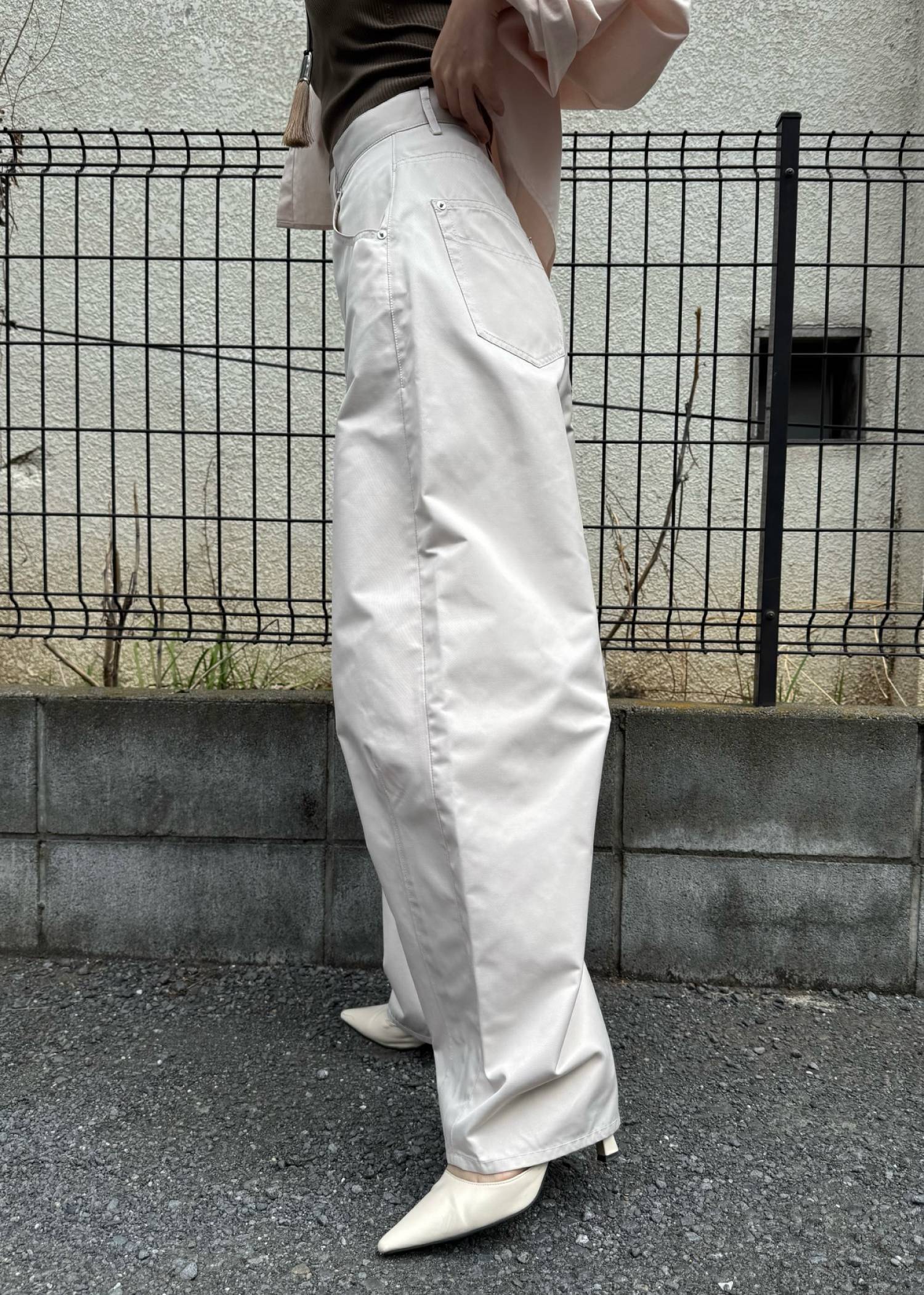 removable lace darts curve silhouette chino PT