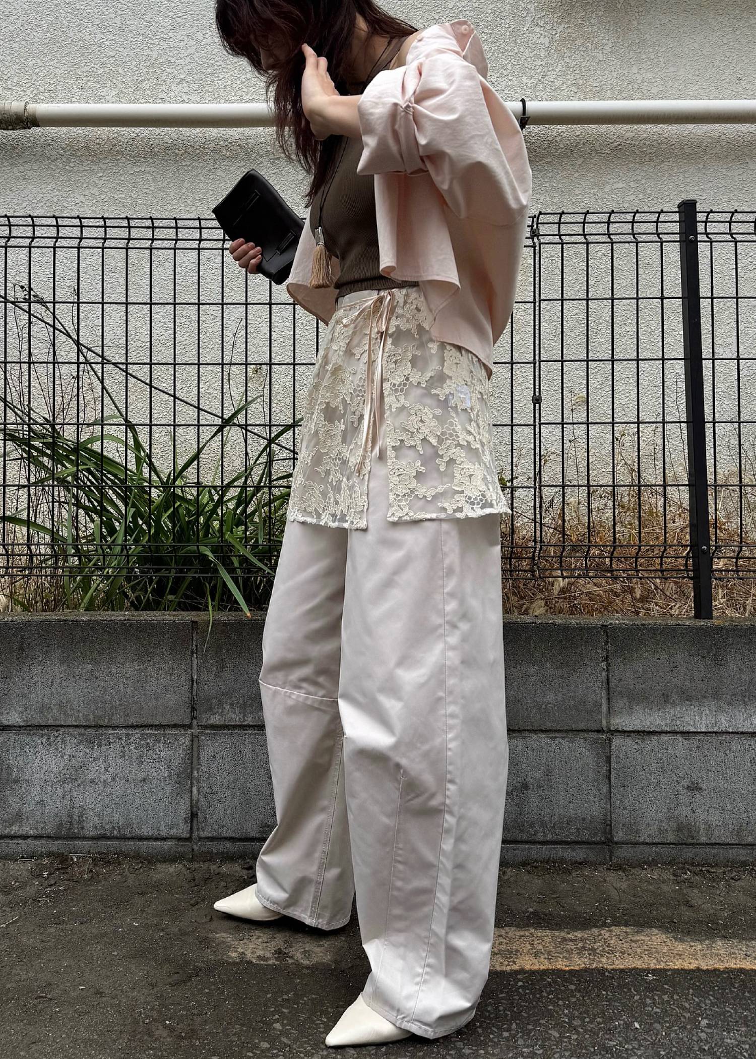 removable lace darts curve silhouette chino PT