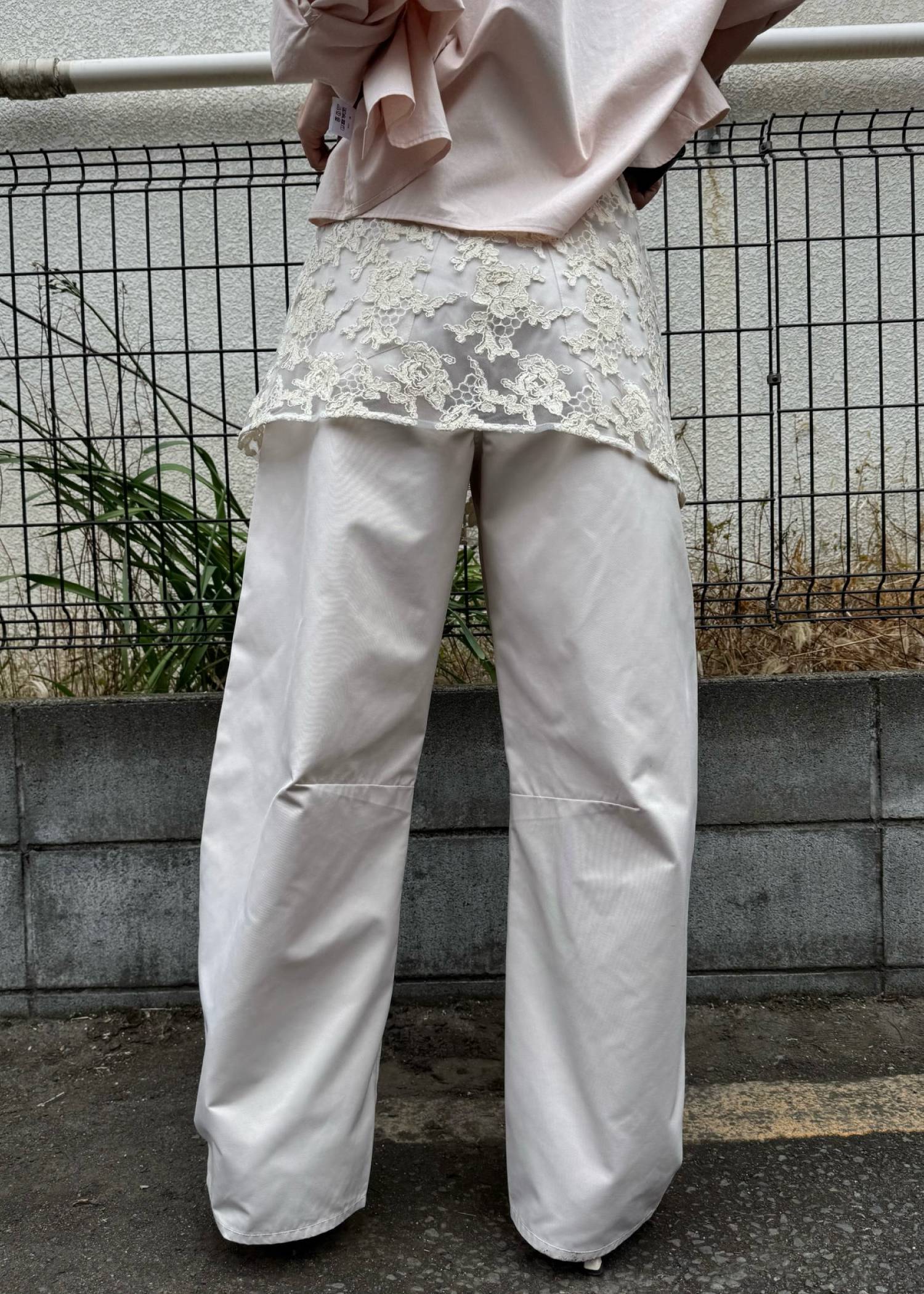 removable lace darts curve silhouette chino PT