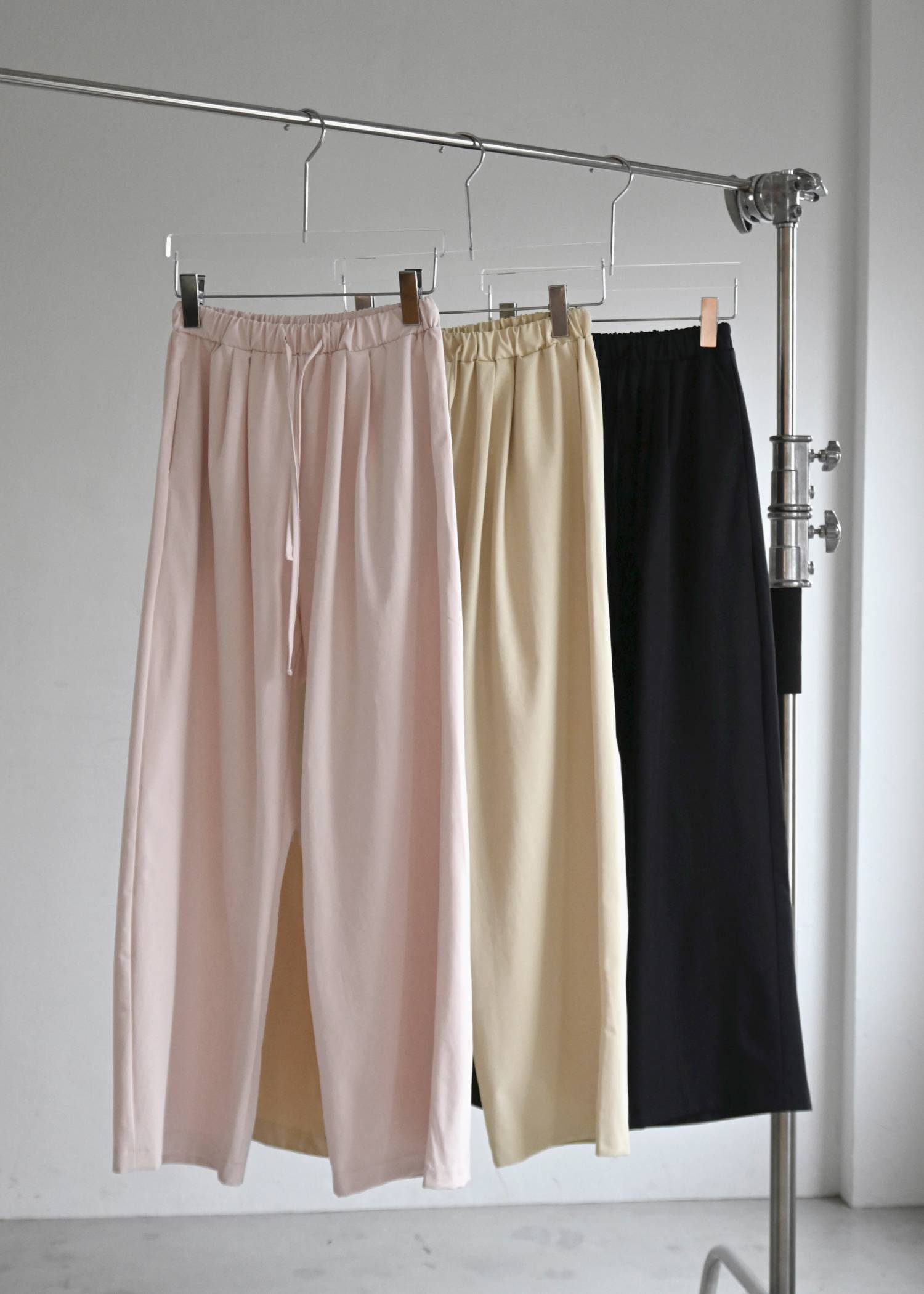 waist tuck gather relax PT