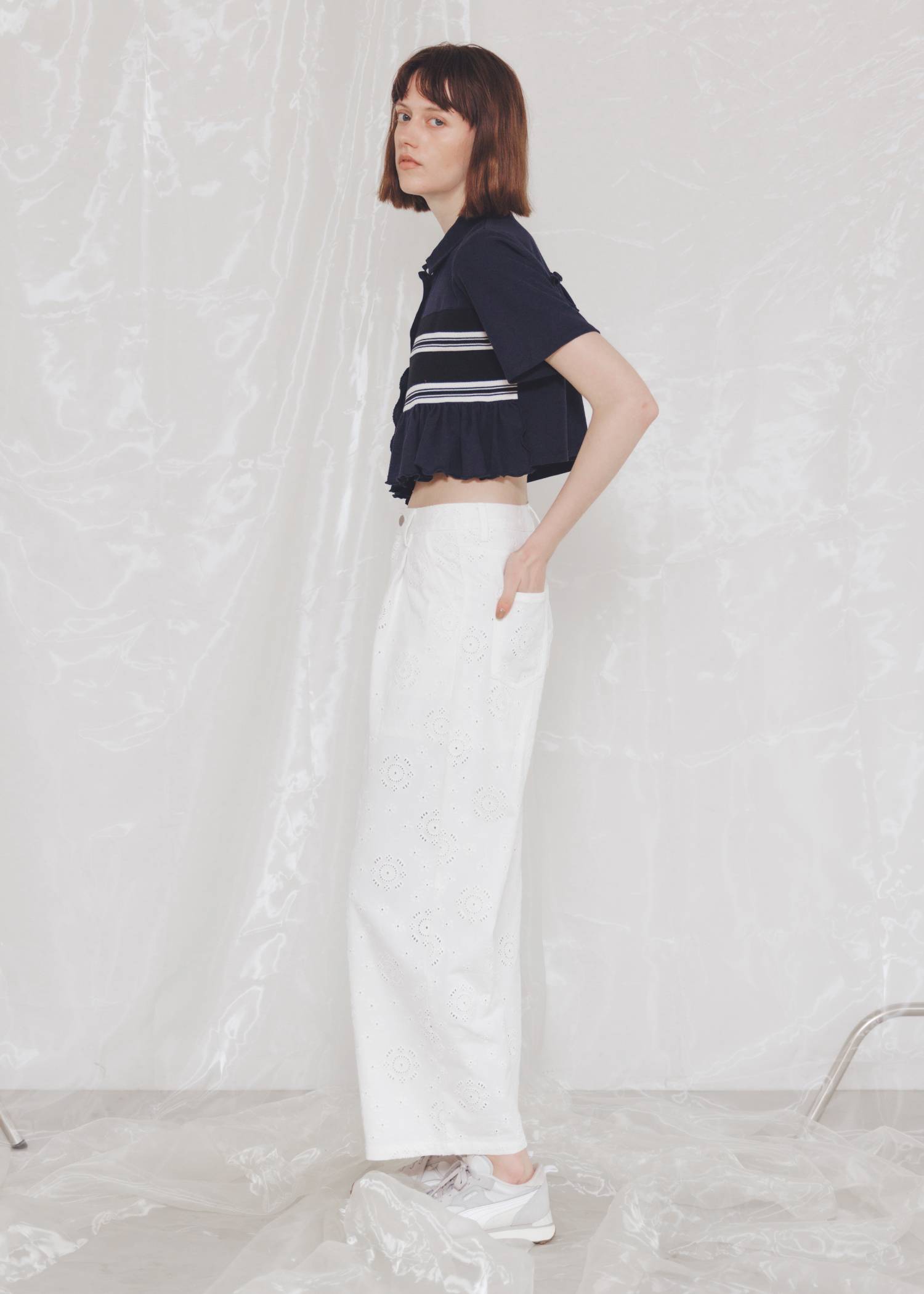 eyelet embroidery chino PT