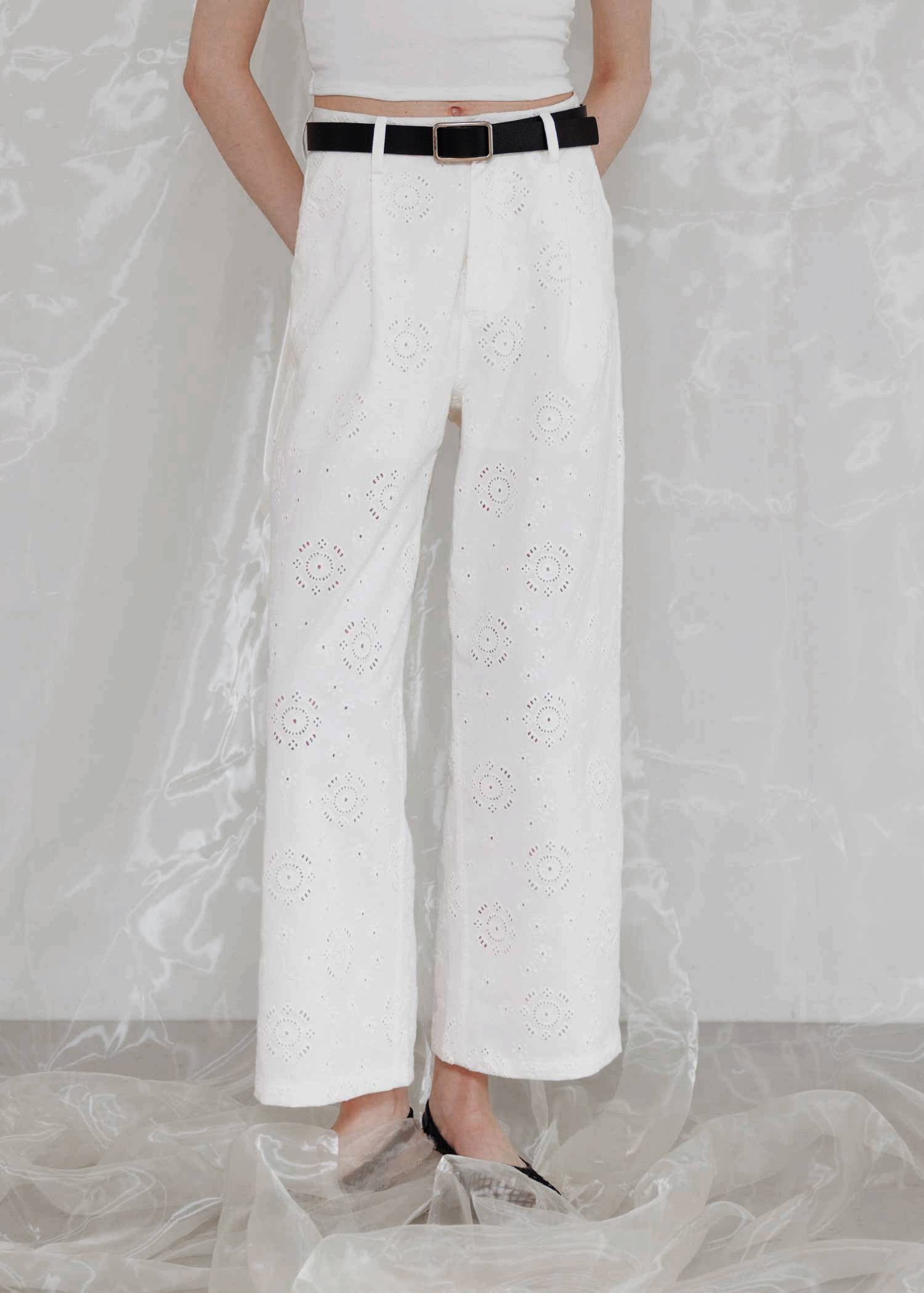 Encircle Big Pants ホワイトtofu 新品未使用 WILLFULLY official web store（ウィルフリーコウシキツウハン）商品