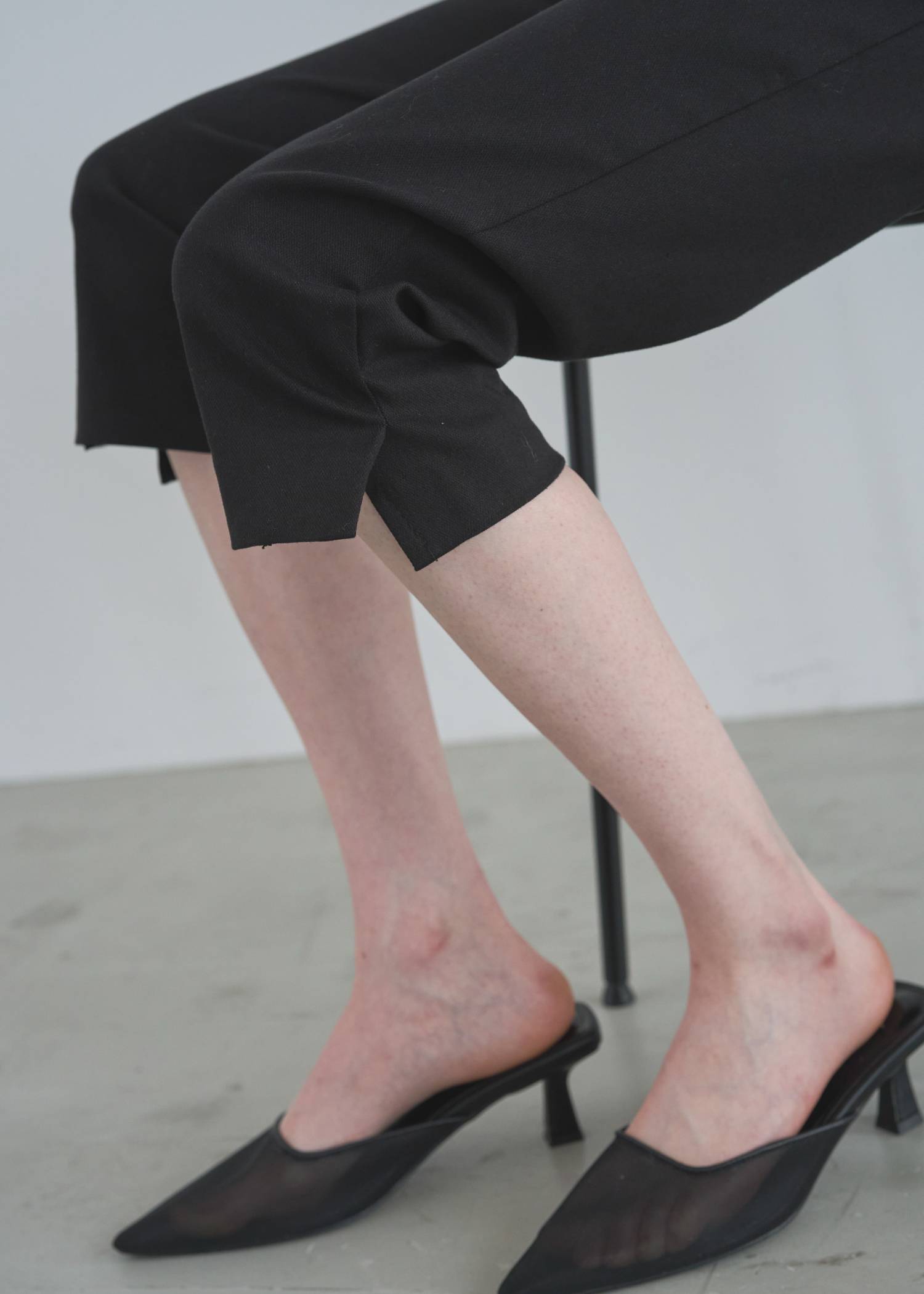 side slit rich capri PT