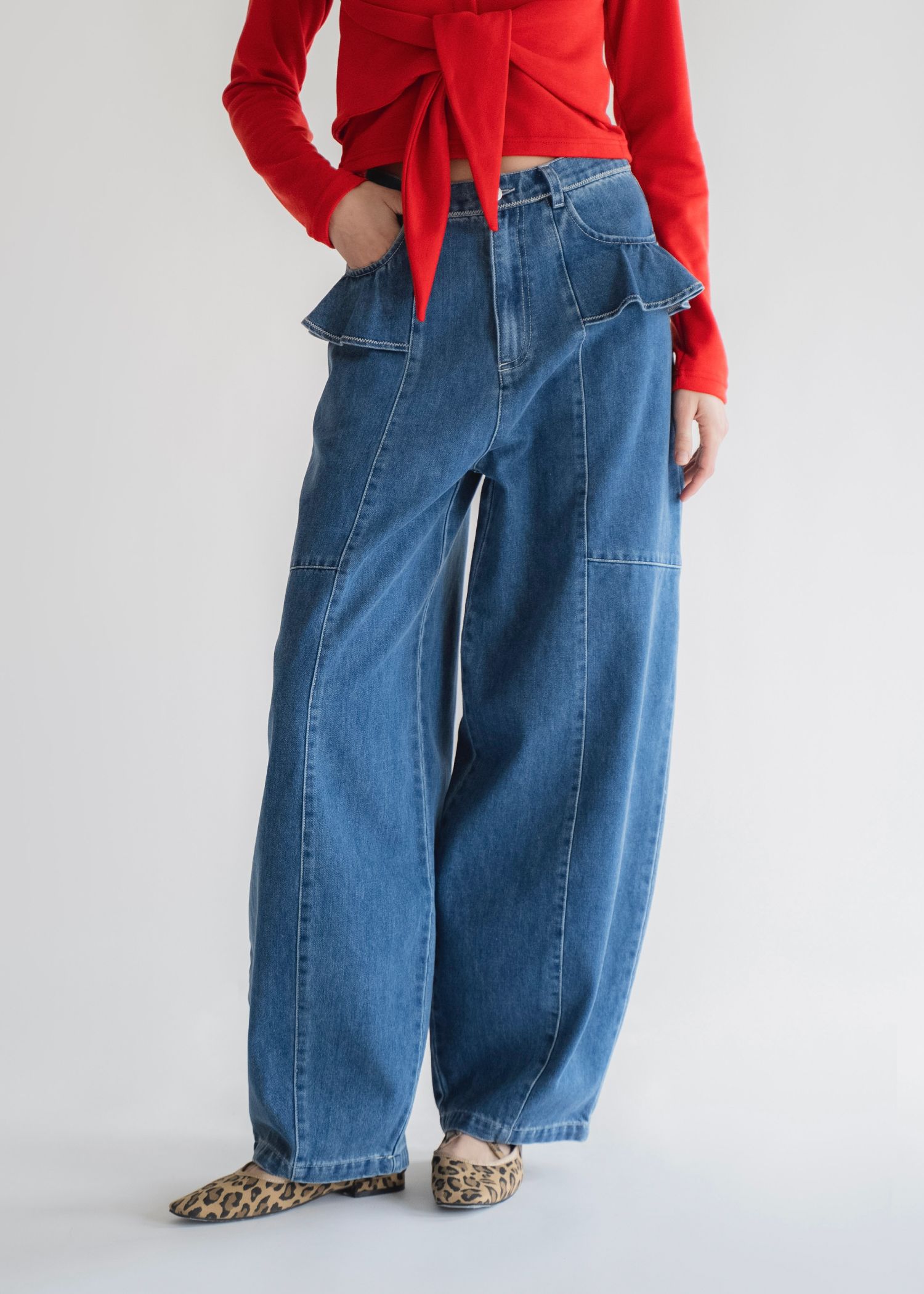 leopard crisscross strap flat shoes