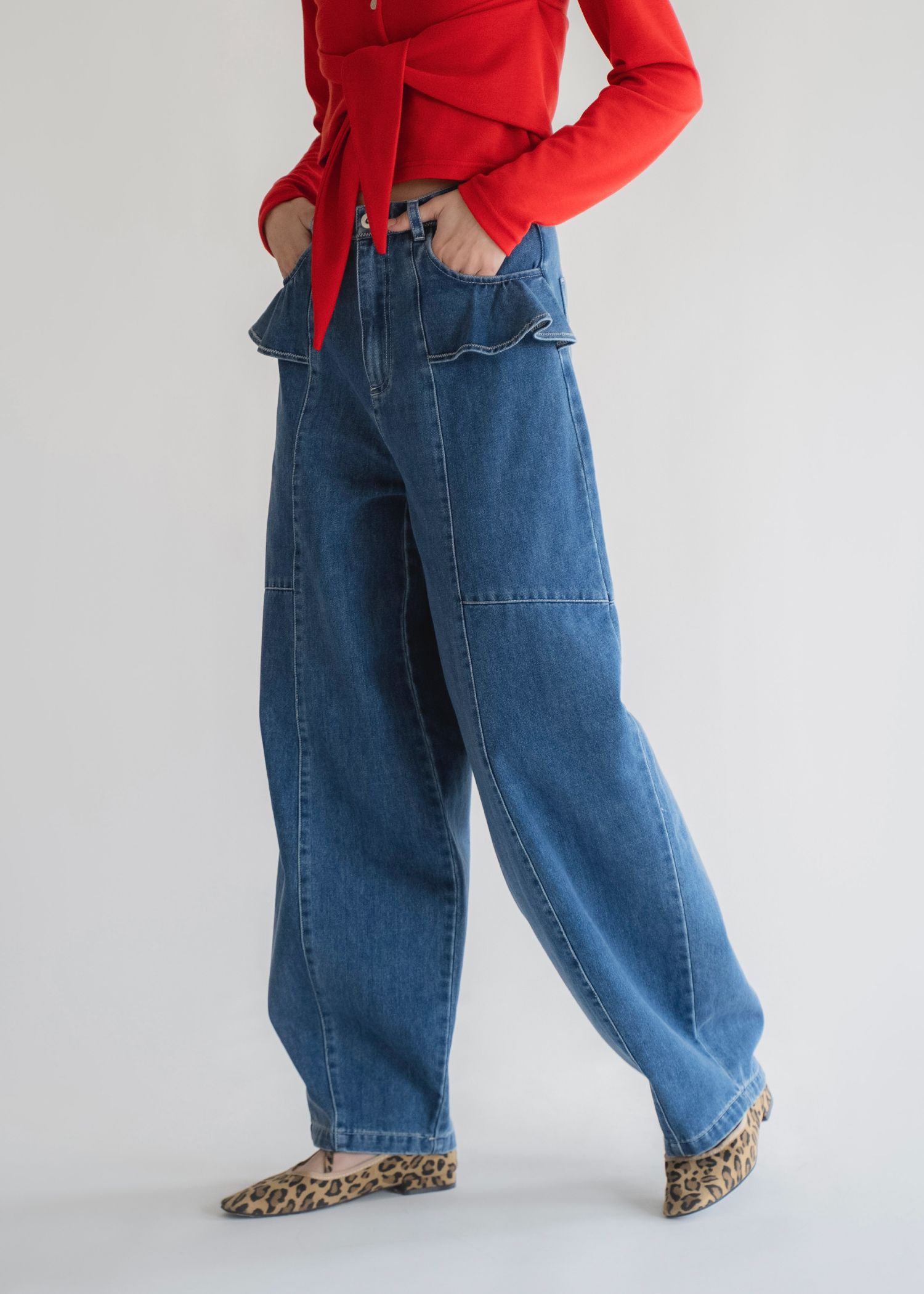 leopard crisscross strap flat shoes