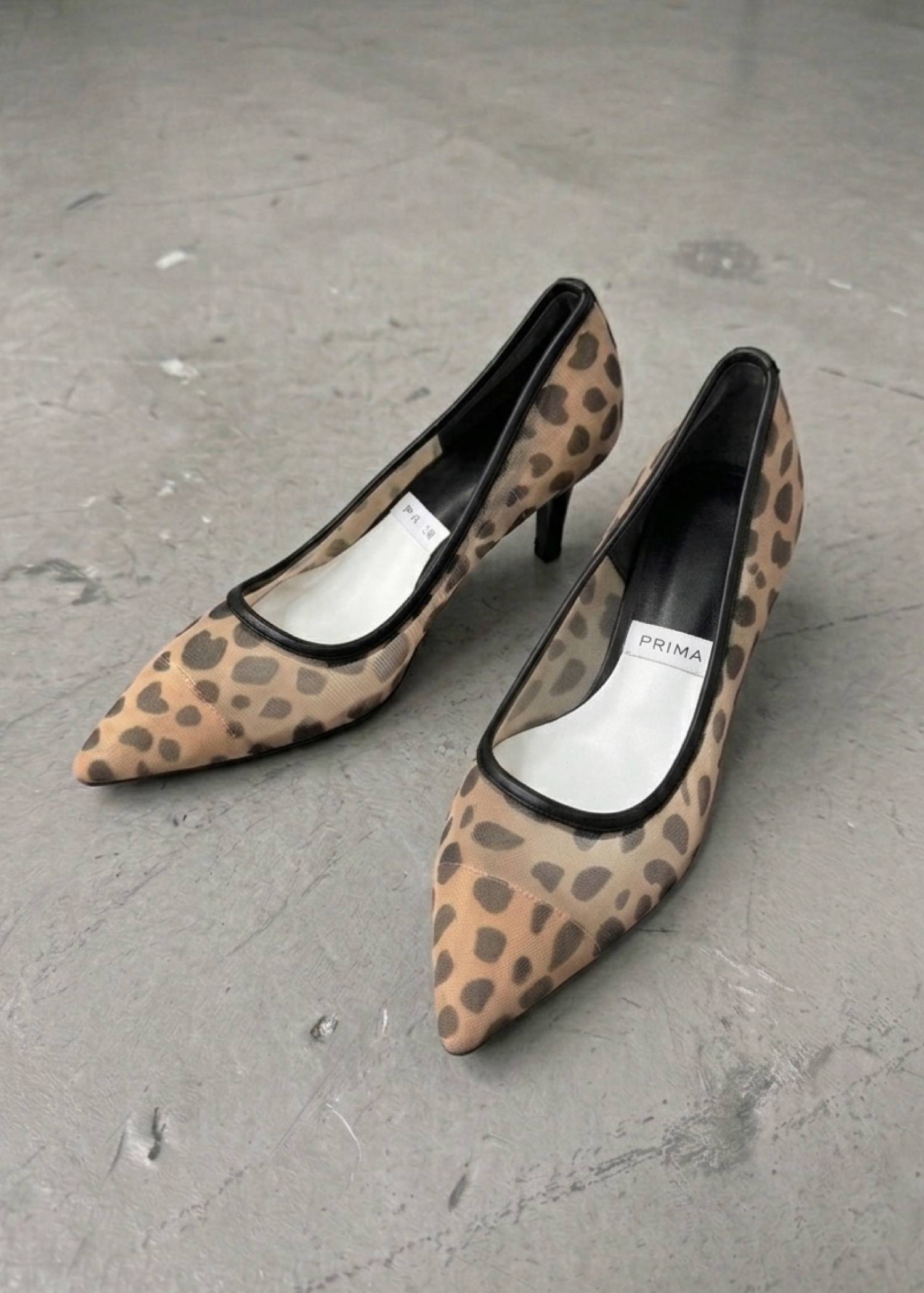sheer fabric pointed toe pumps
