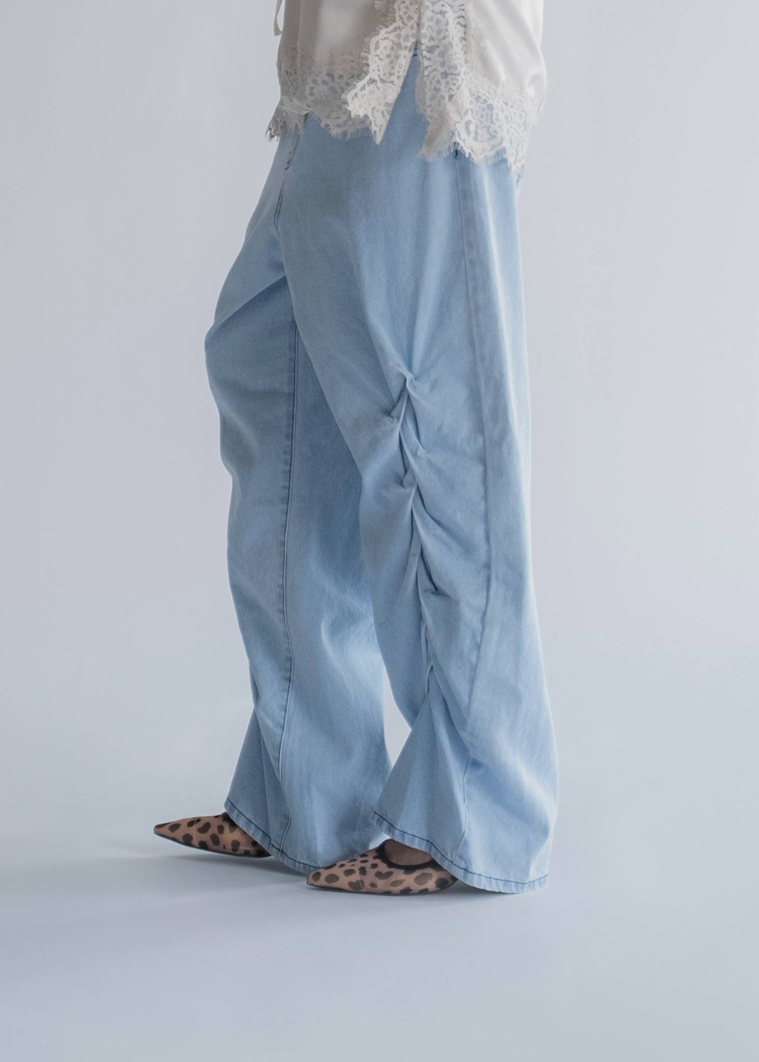 sheer fabric pointed toe pumps