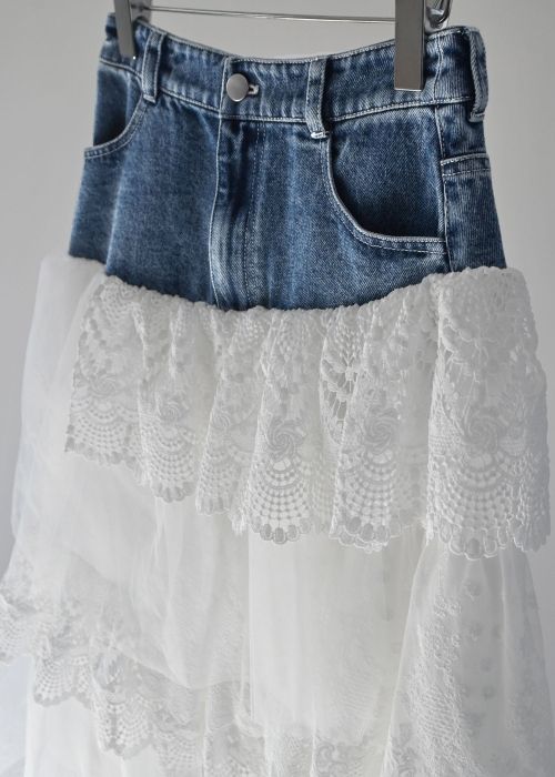 スカート WILLFULLY denim yoke lace tiered SK WILLFULLY official web store（ウィルフリーコウシキツウハン）商品