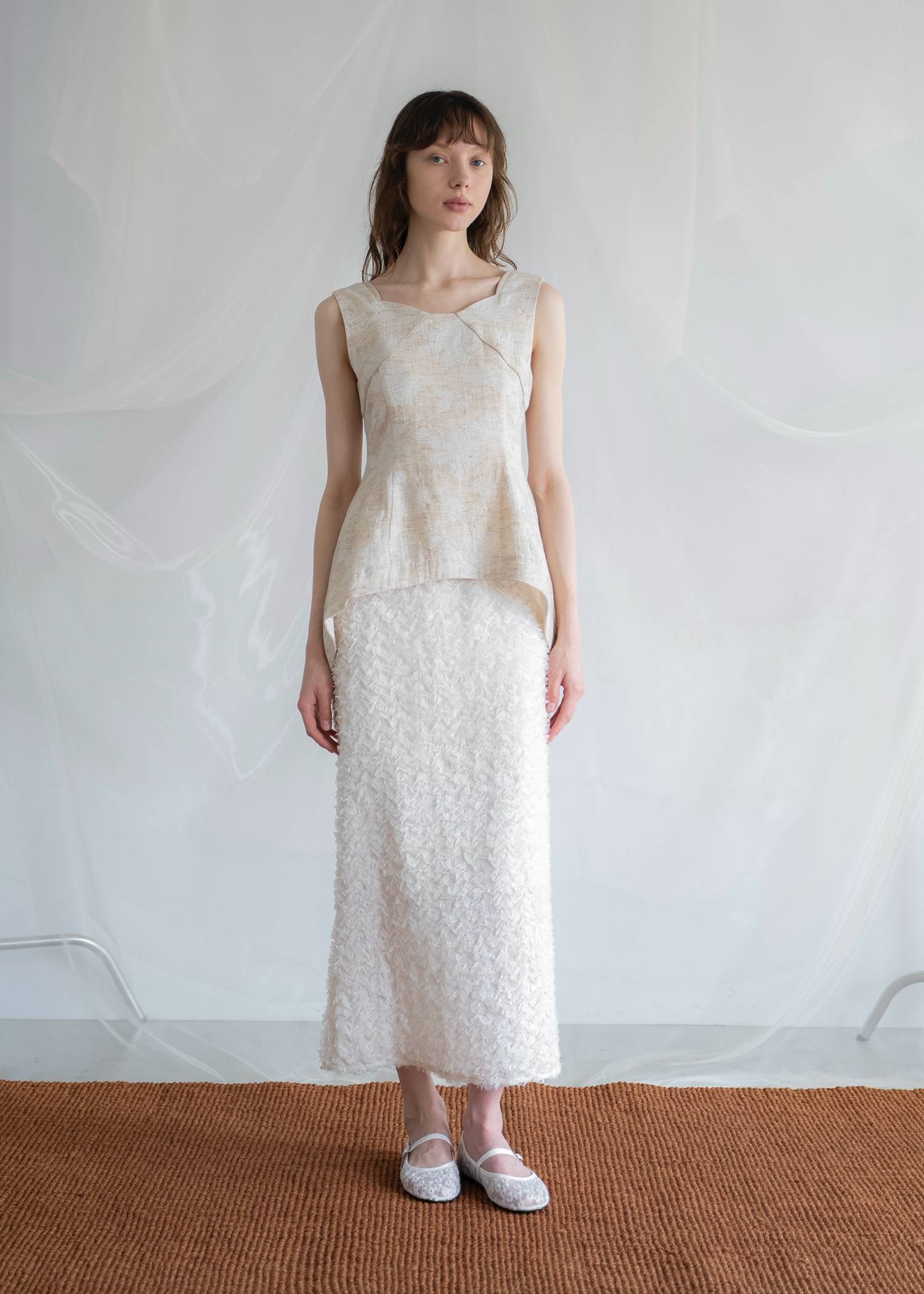 architectural jacquard piping sleeveless tops