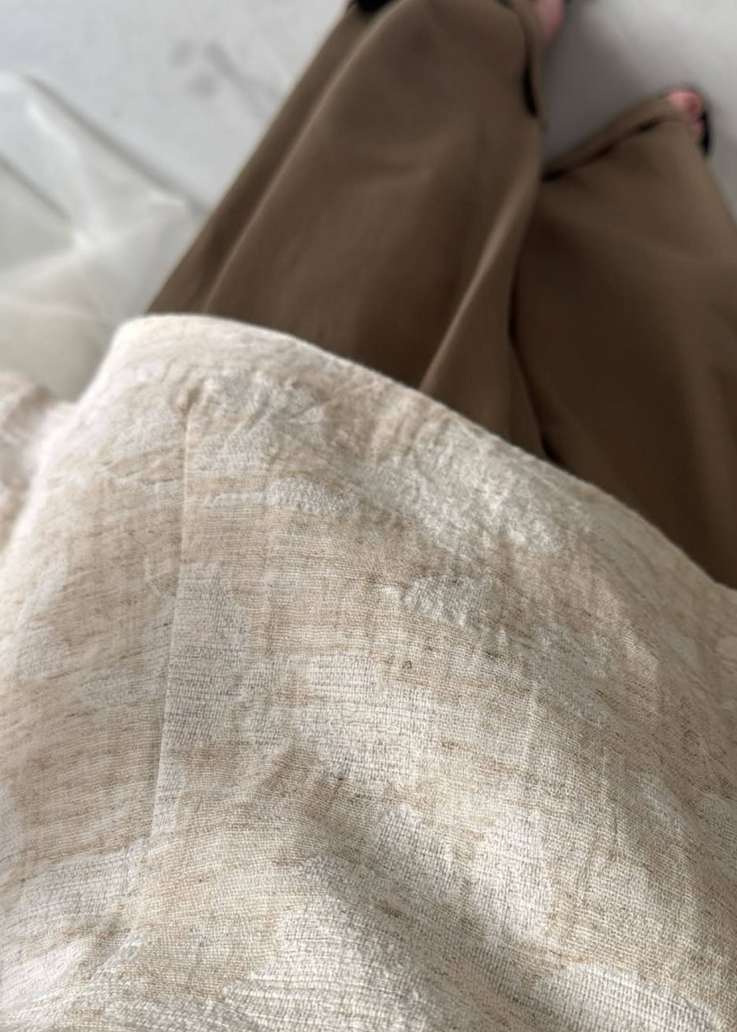 architectural jacquard piping sleeveless tops