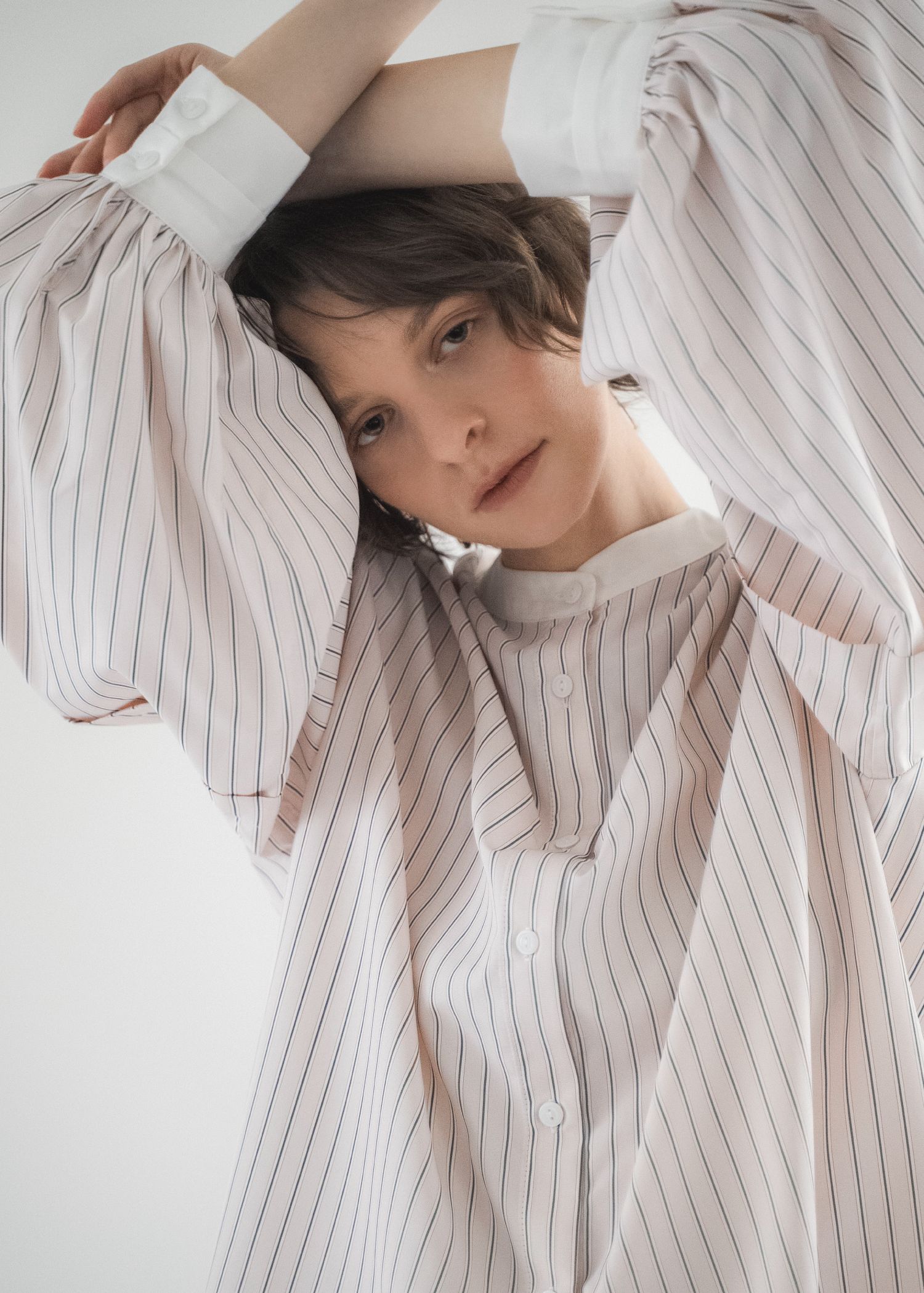 stripe balloon sleeve cleric BL