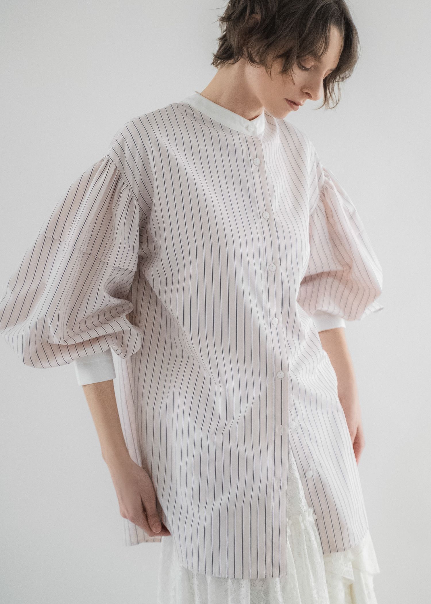stripe balloon sleeve cleric BL