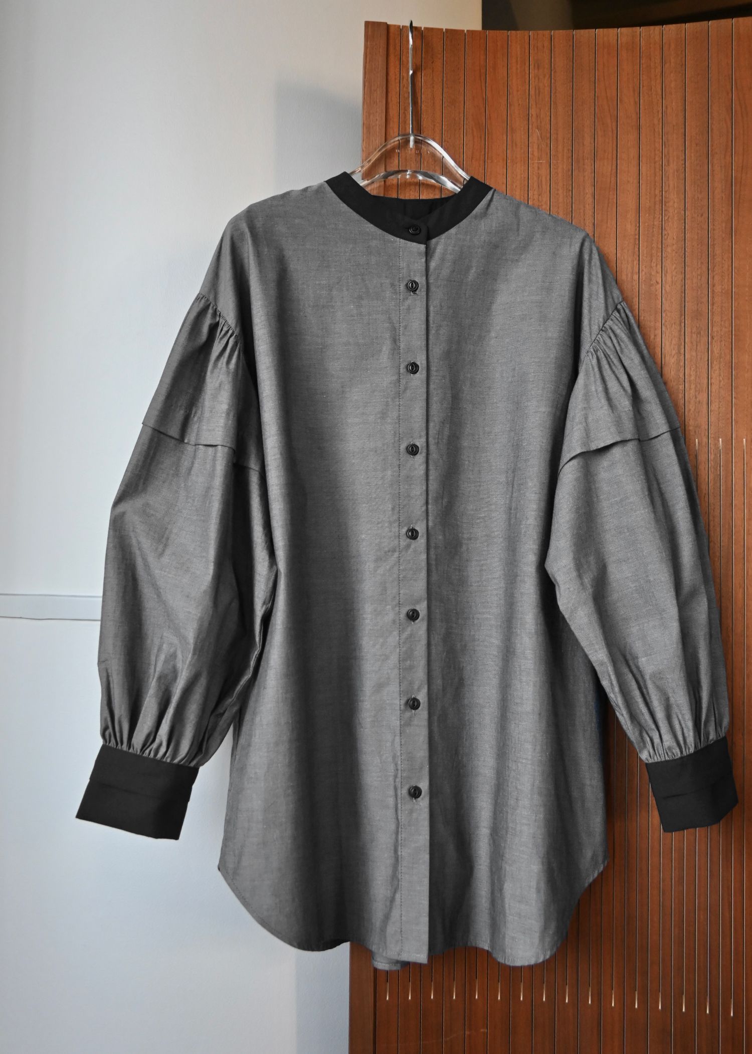 stripe balloon sleeve cleric BL