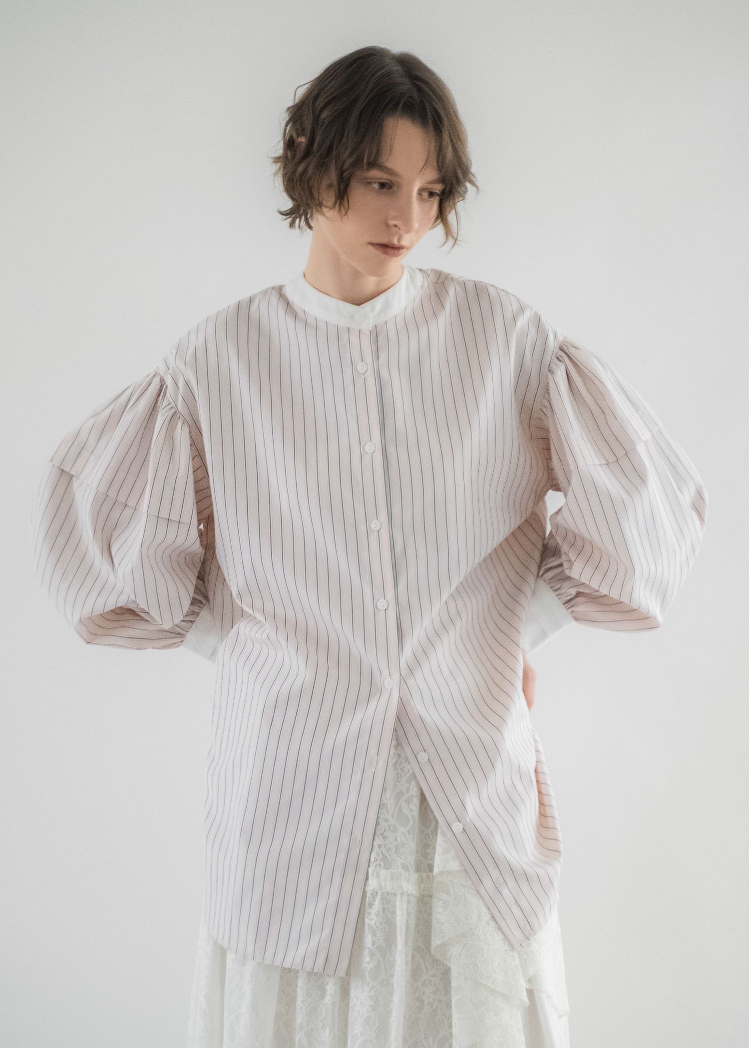 stripe balloon sleeve cleric BL
