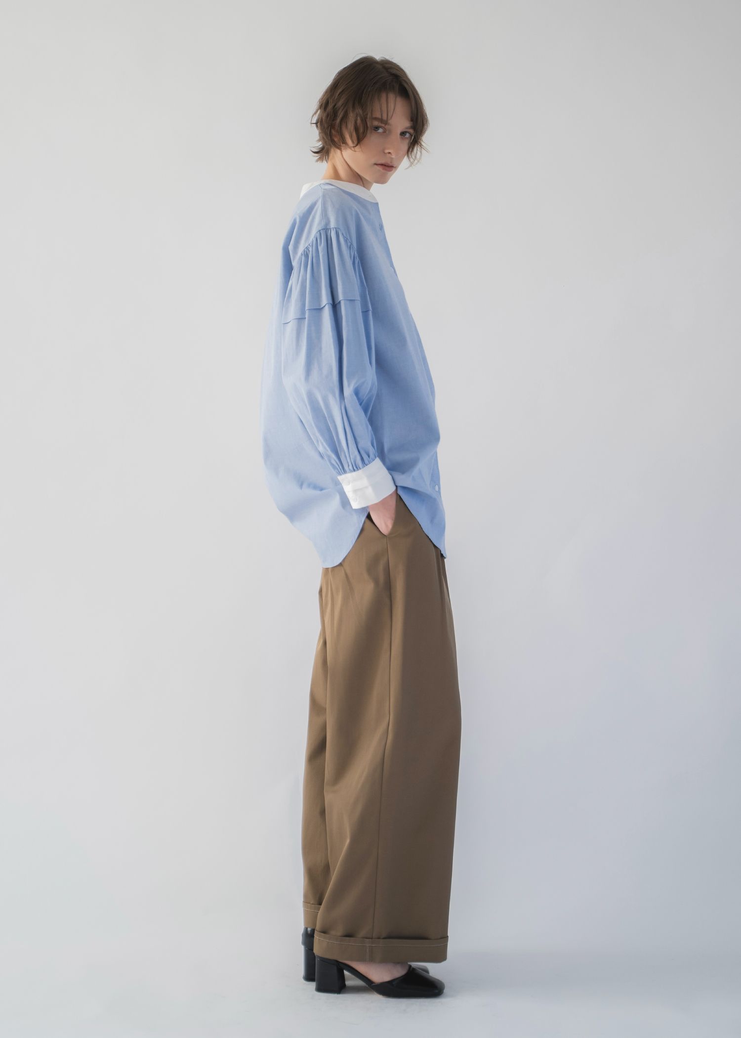 stripe balloon sleeve cleric BL