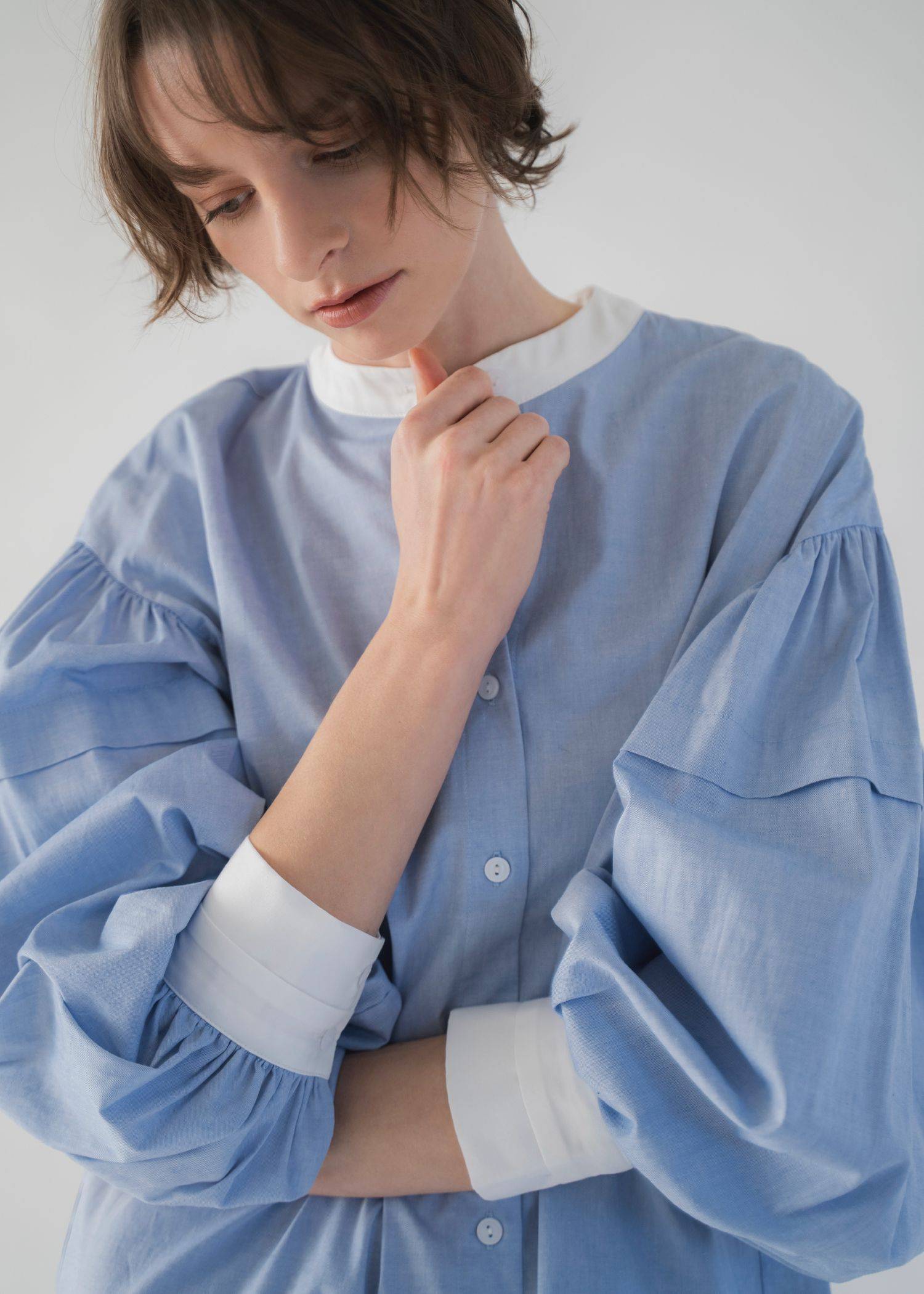 stripe balloon sleeve cleric BL