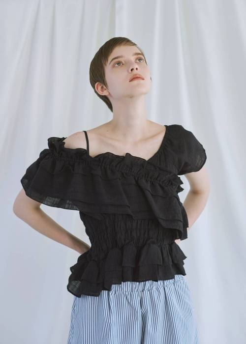 asymmetry tiered frill sheer shirring BL
