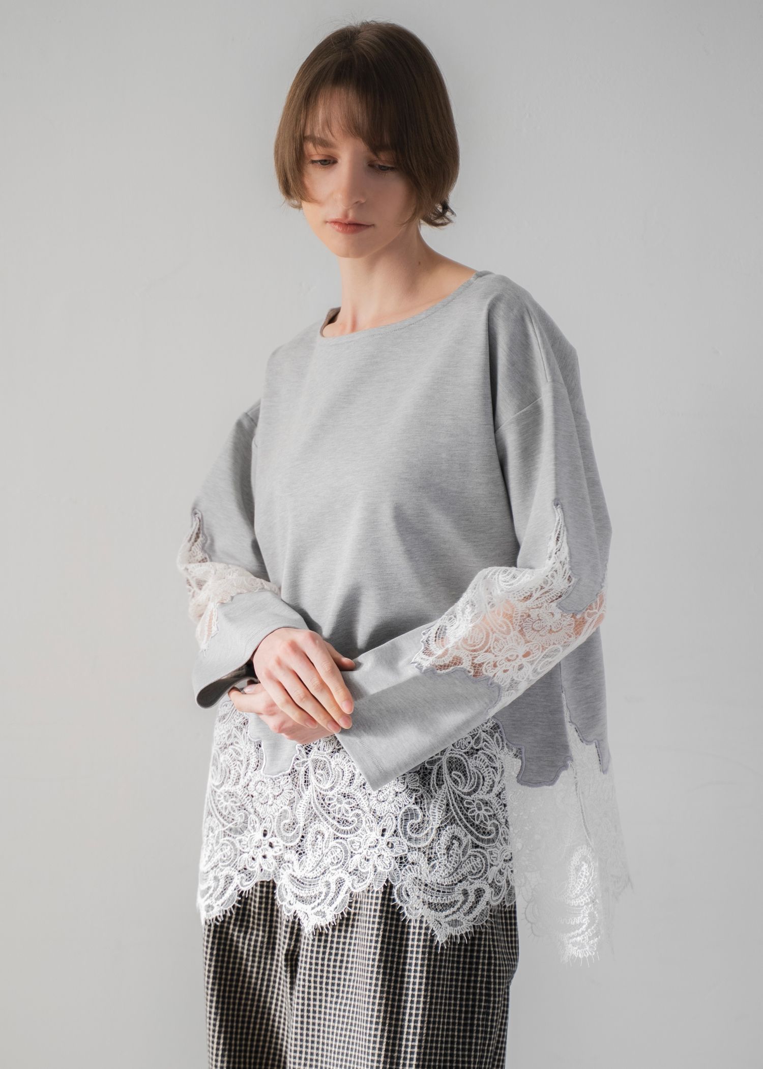 scallop lace sheer panel cut & sewn tops