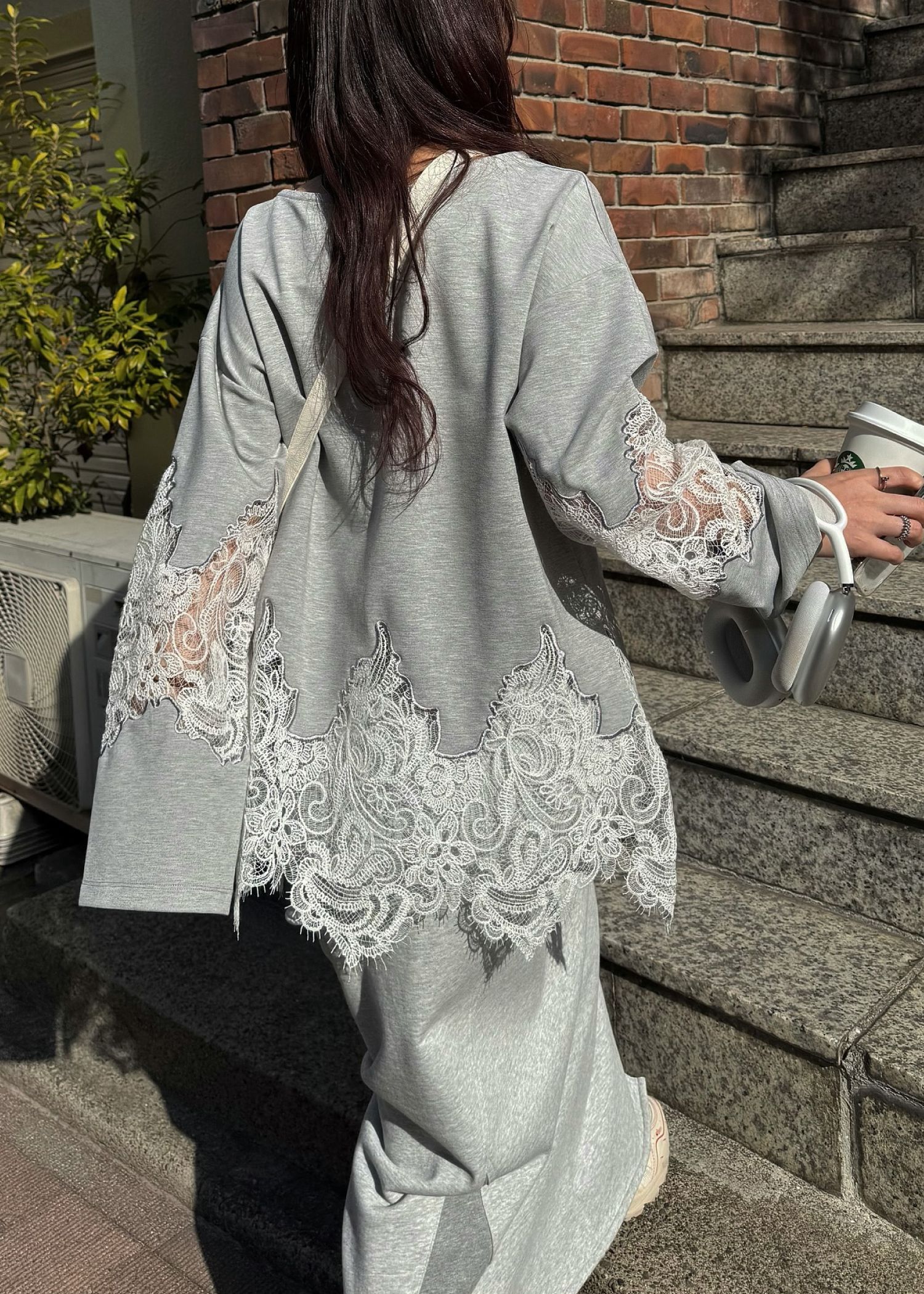 scallop lace sheer panel cut & sewn tops