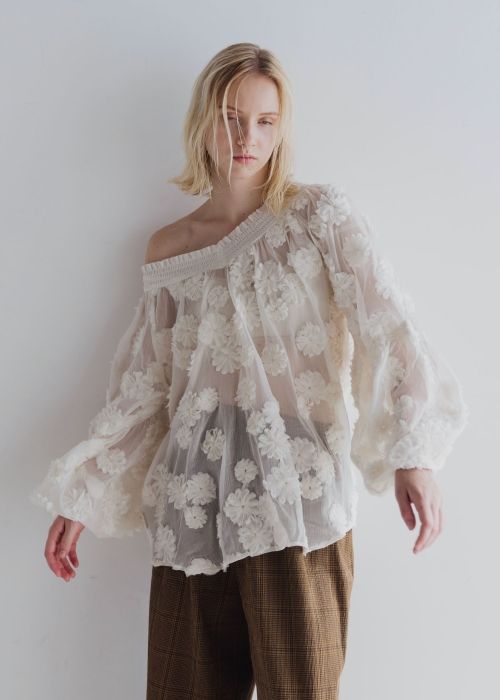 flower motif sheer BL