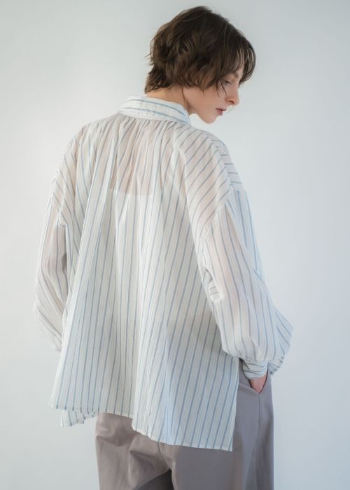 collar & cuffs triple layered over SH