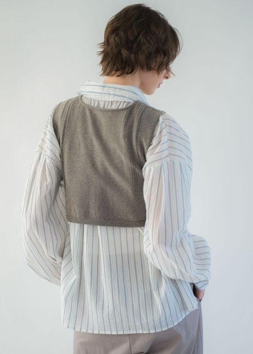 collar & cuffs triple layered over SH