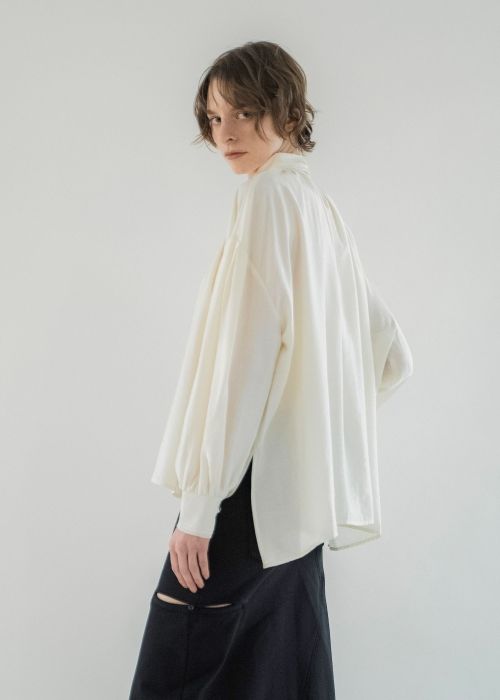 collar & cuffs triple layered over SH