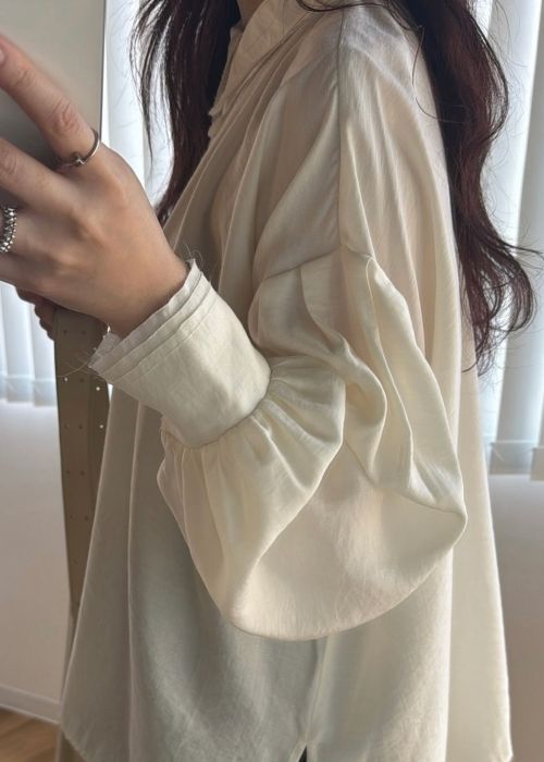 collar & cuffs triple layered over SH