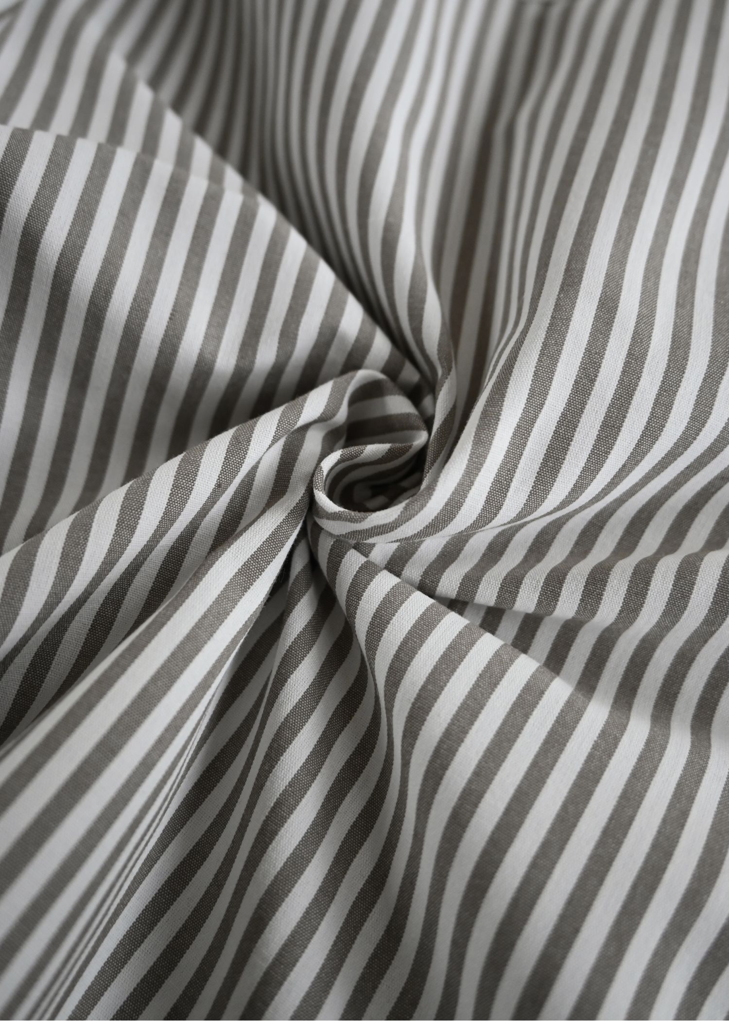 UV cut layered hem shirt hoodie tops