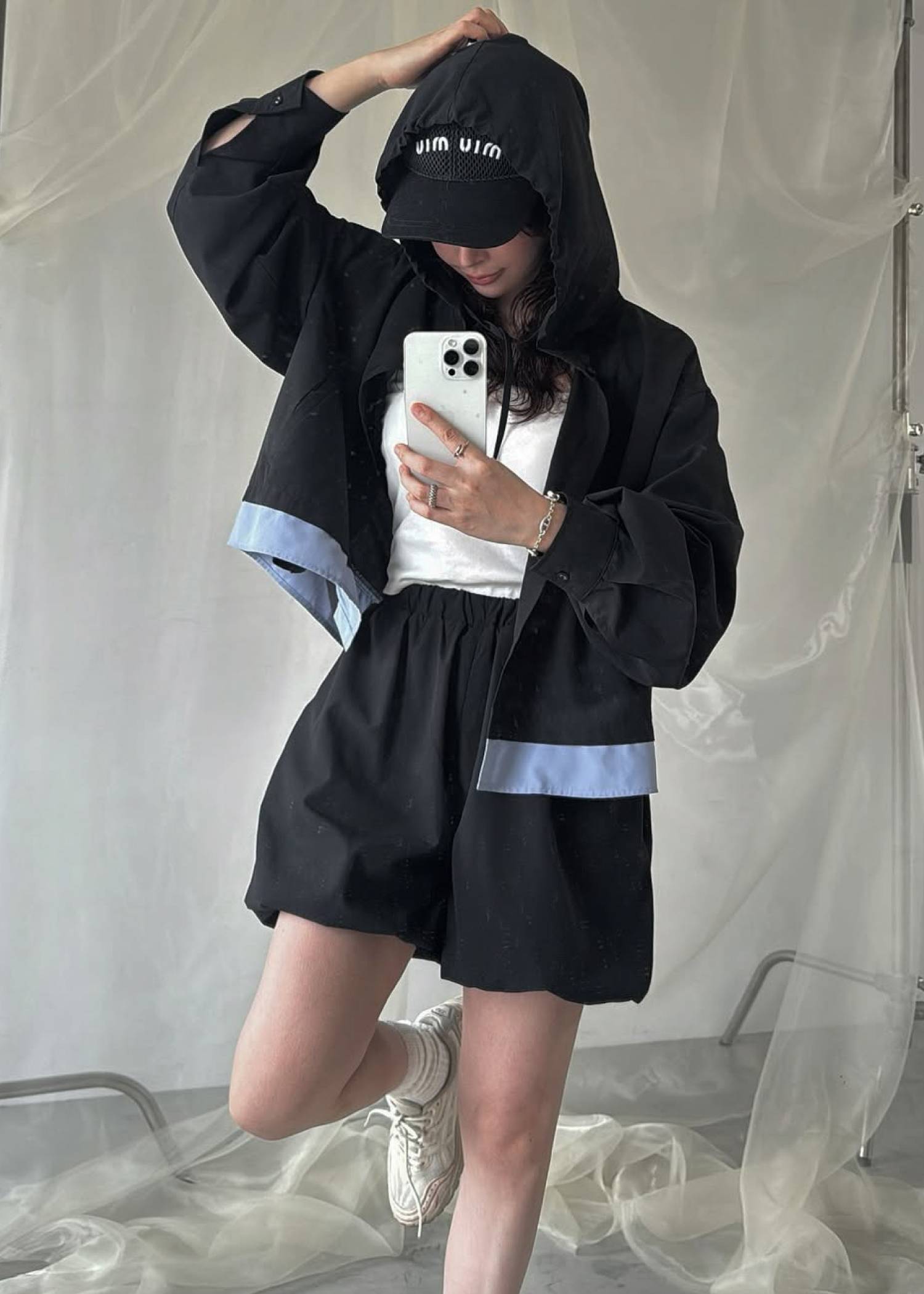 UV cut layered hem shirt hoodie tops