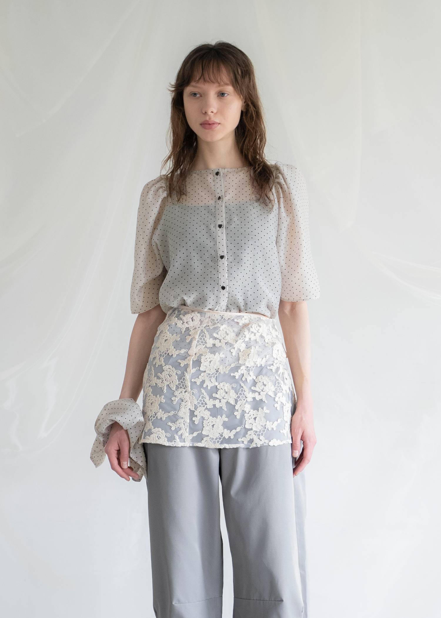 volume sleeve dot scrunchie BL